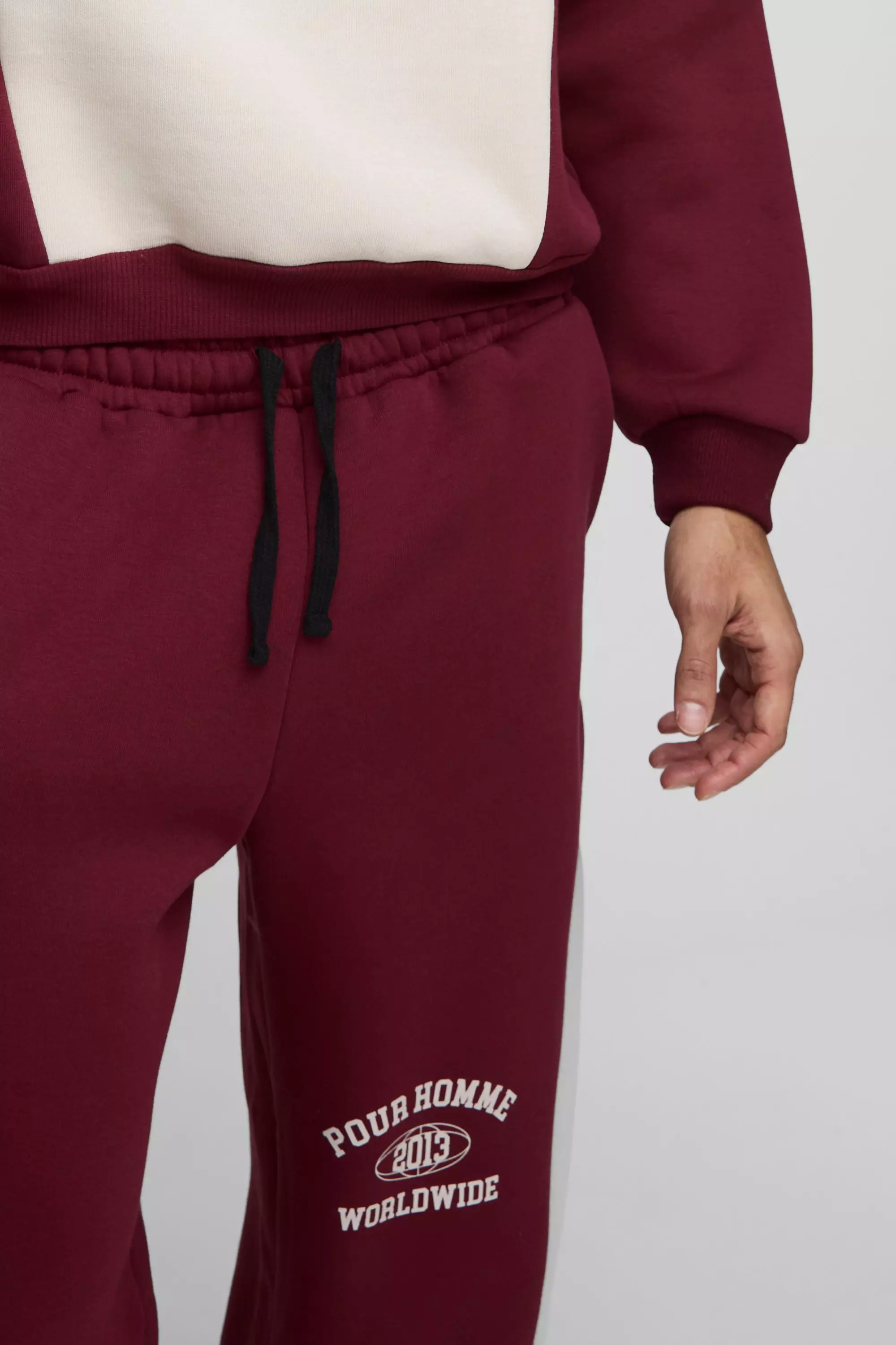 Burgundy Oversized Colour Block Pour Homme Sweatpants alternative image
