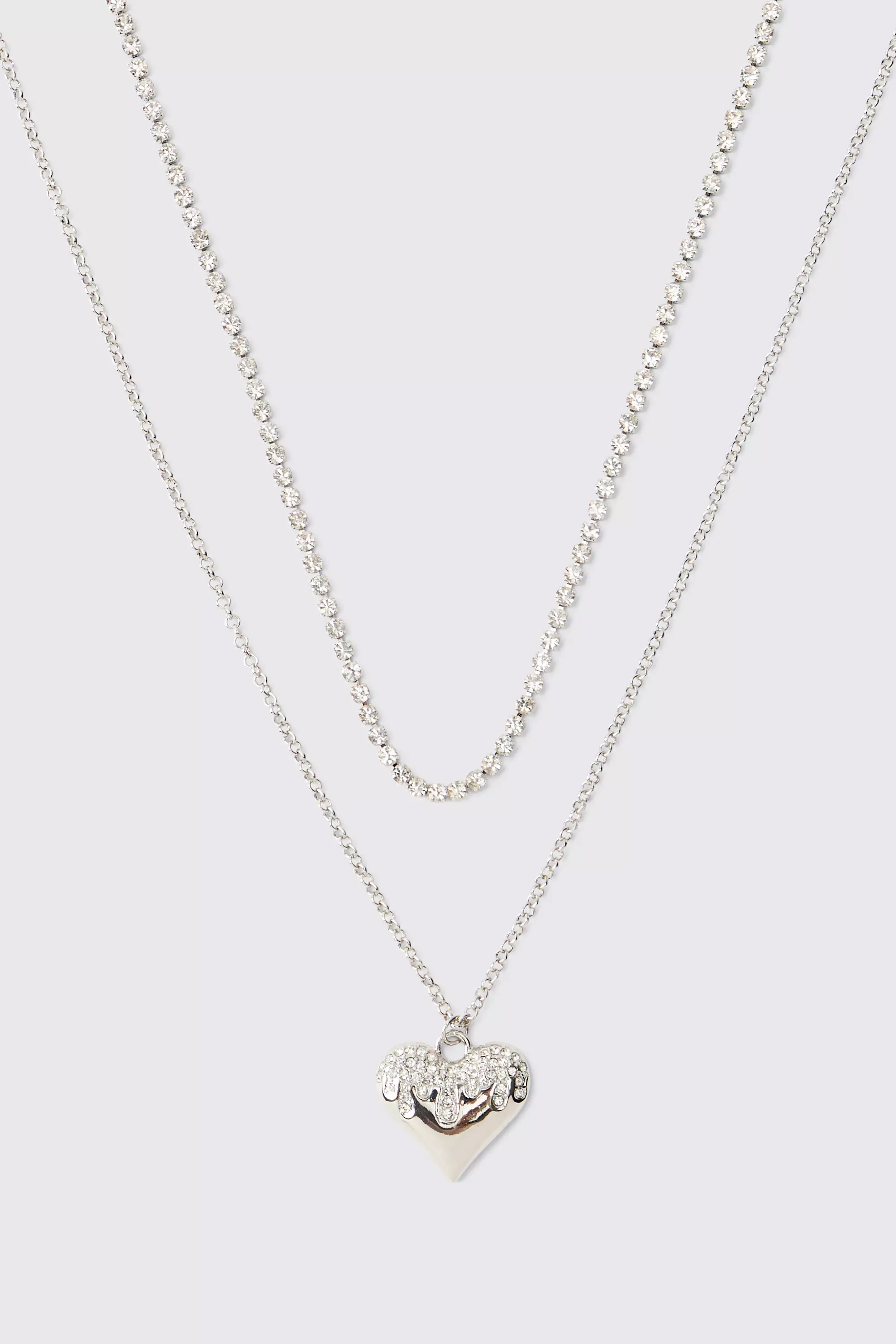 Heart Pendant Necklace In Silver alternative image