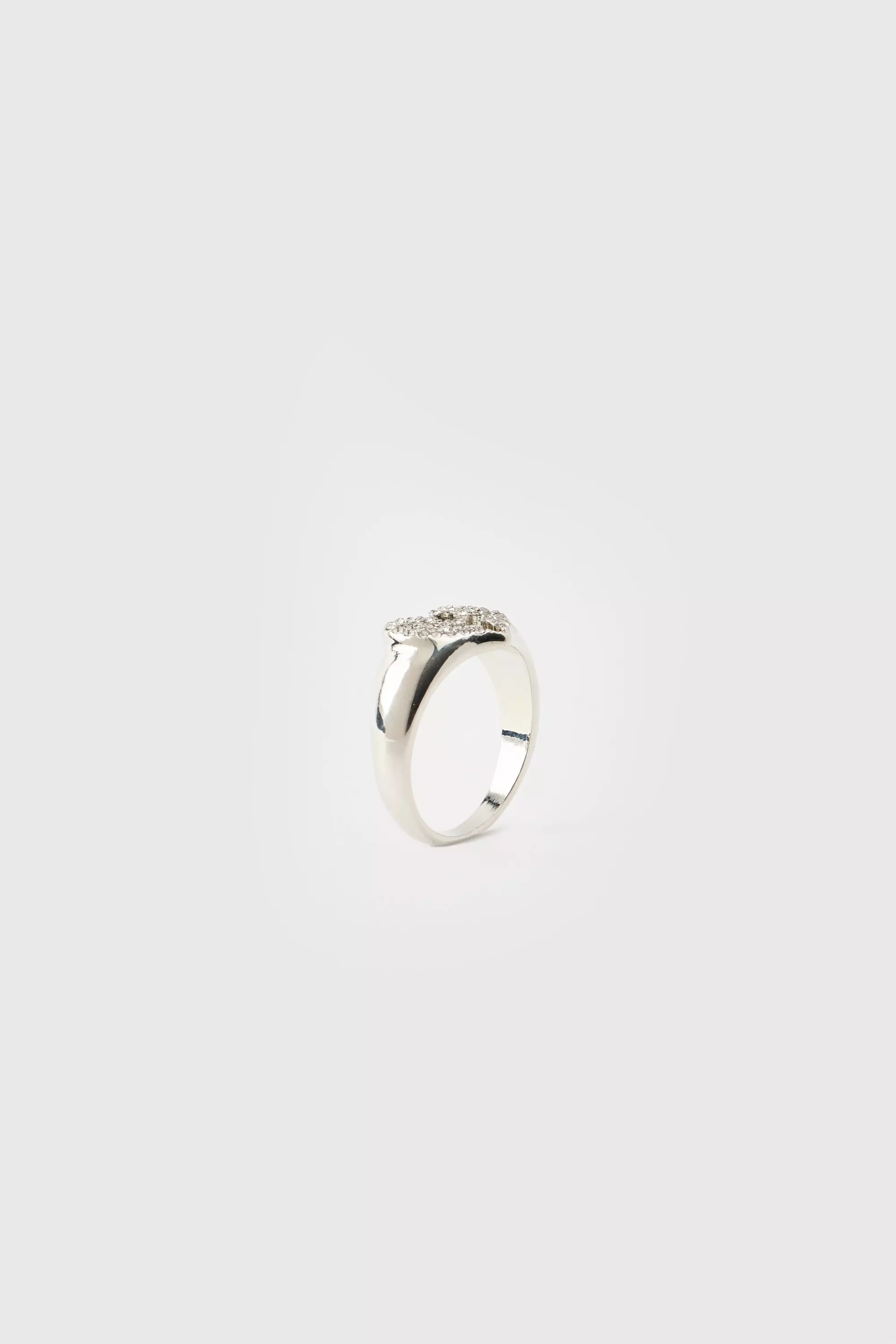 Iced Broken Heart Ring In Silver alternative image