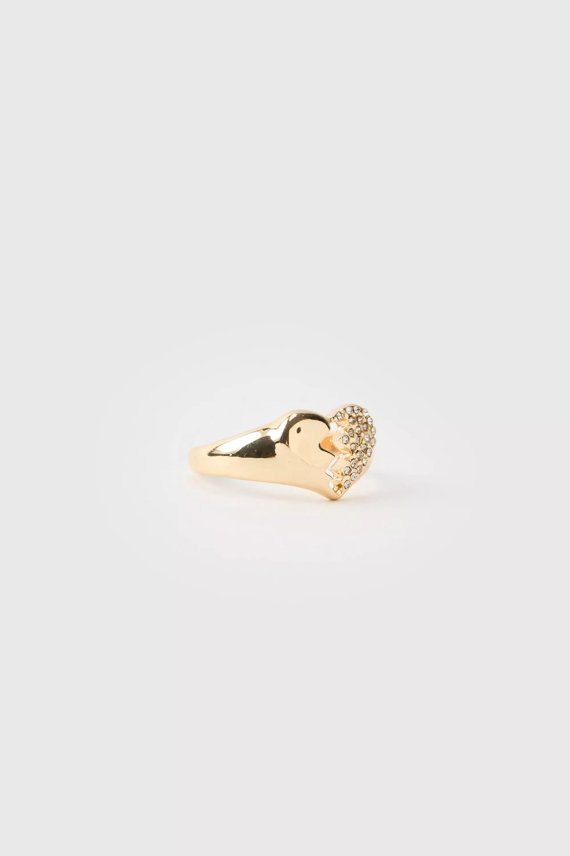 Iced Broken Heart Ring In Gold alternative image