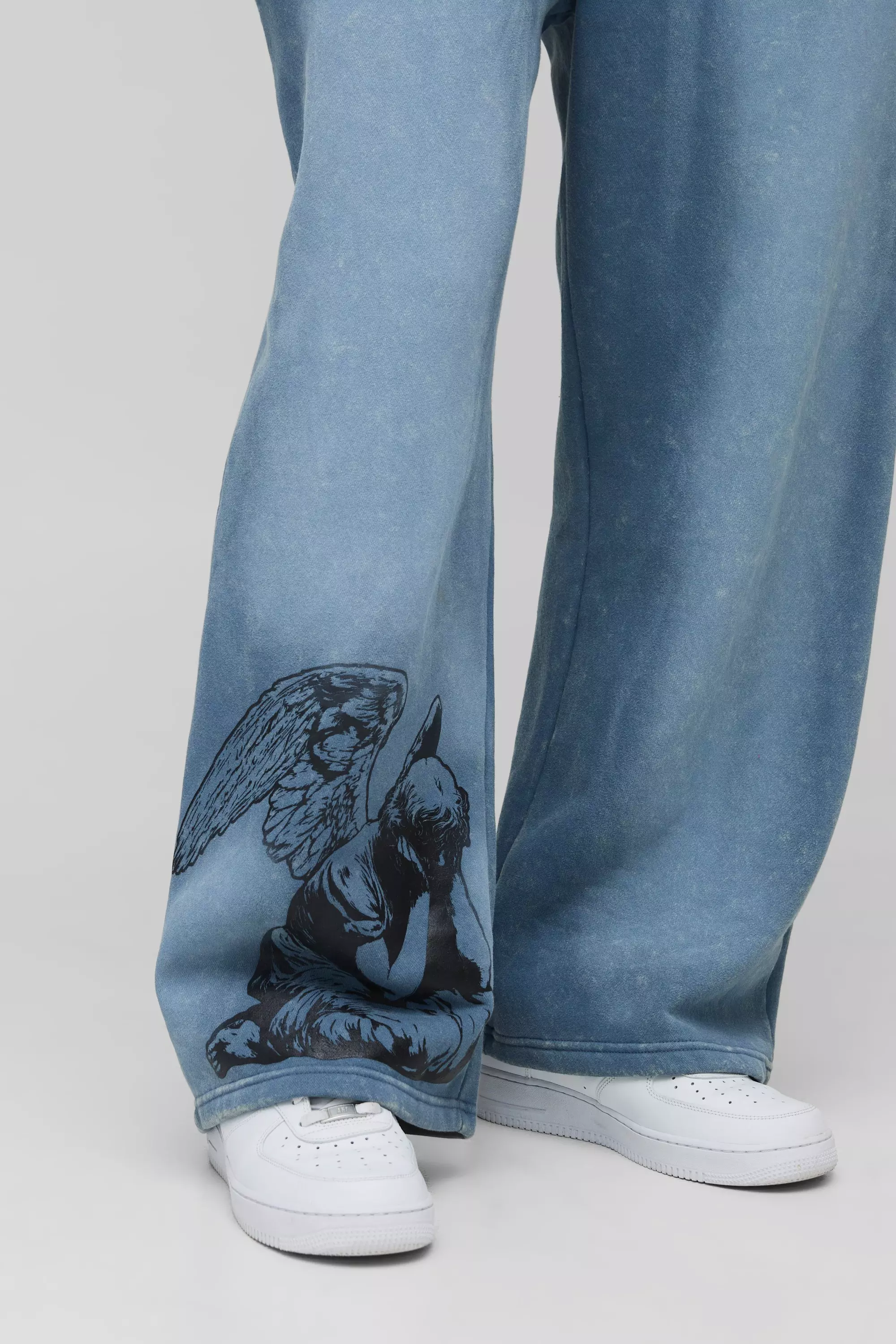 Blue Wide Leg Graphic Washed Sweatpants alternative image