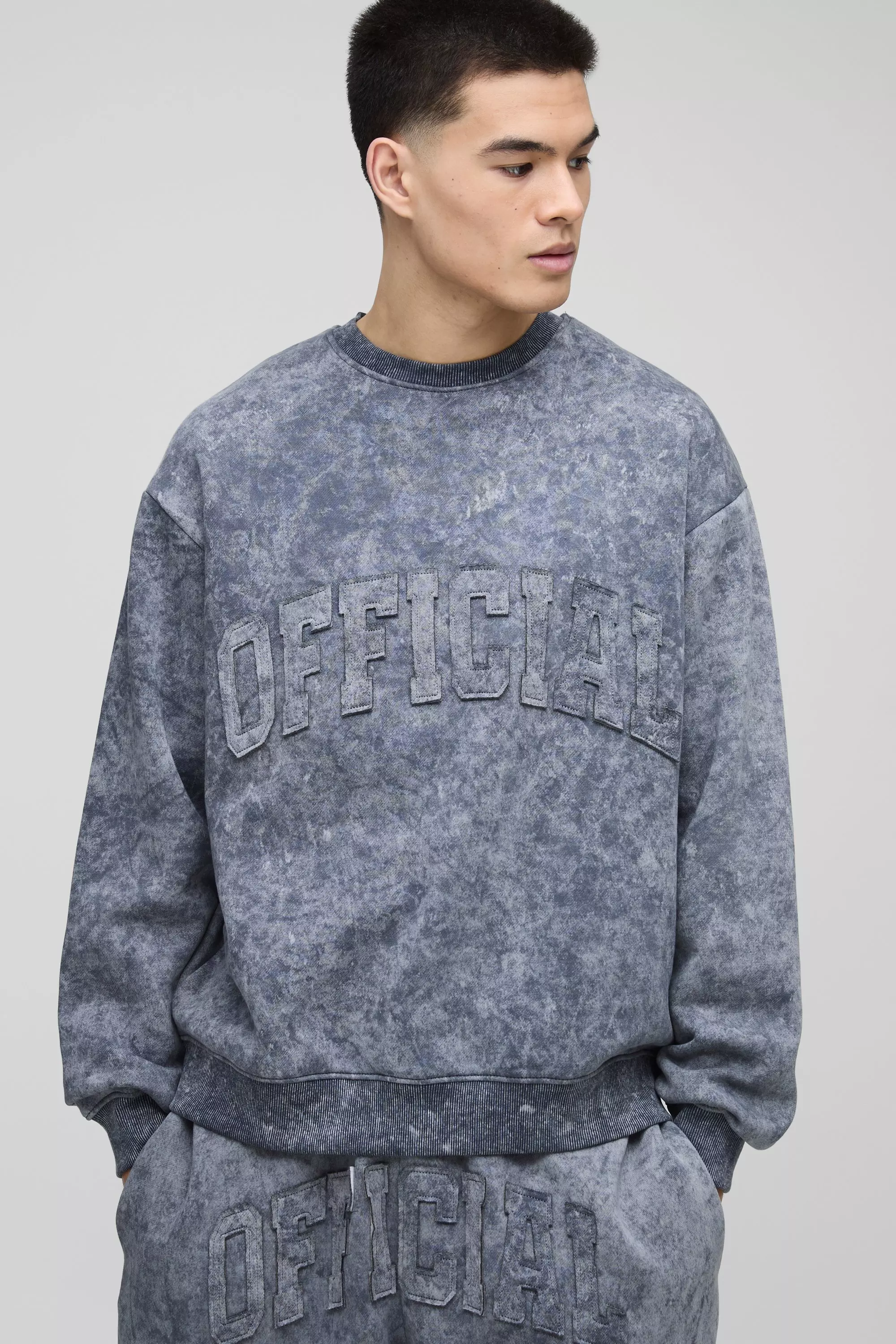 Oversized Official Applique Washed Sweatshirt | boohooMAN USA