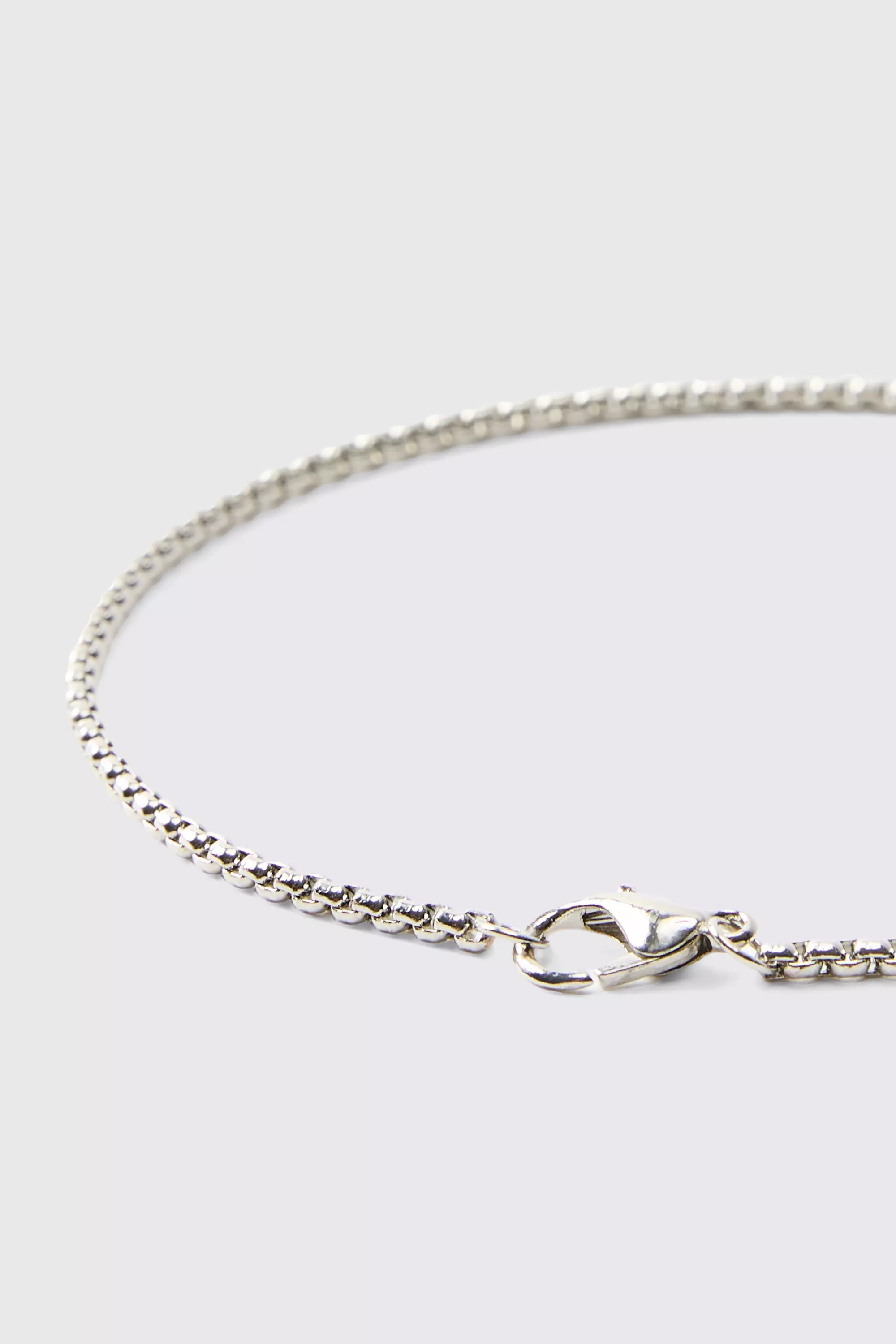 Halskette mit Strass-Ring und Kreuz, Silver alternatives Bild