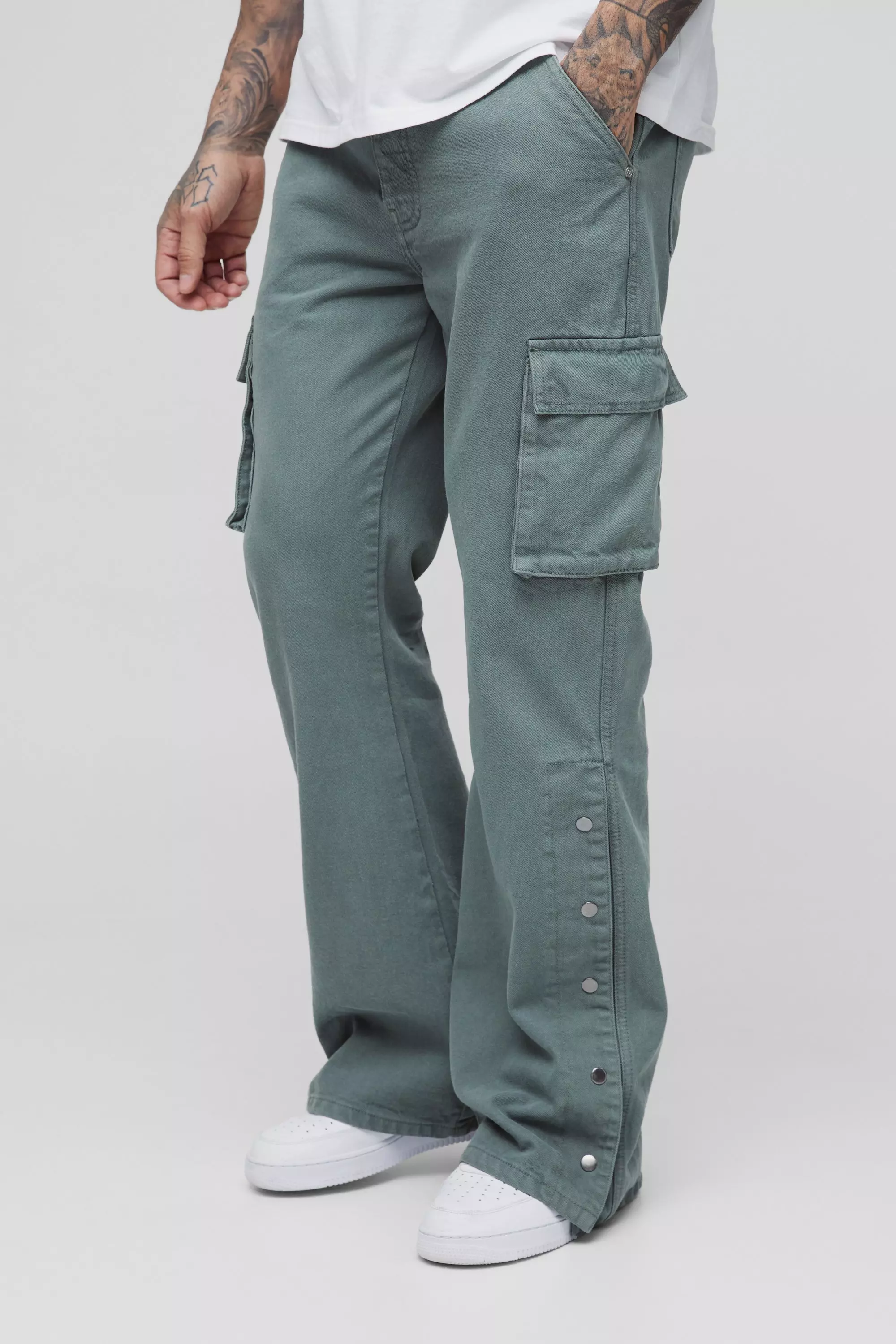 Tall Relaxed Flare Overdye Popper Hem Cargo Pants | boohooMAN USA