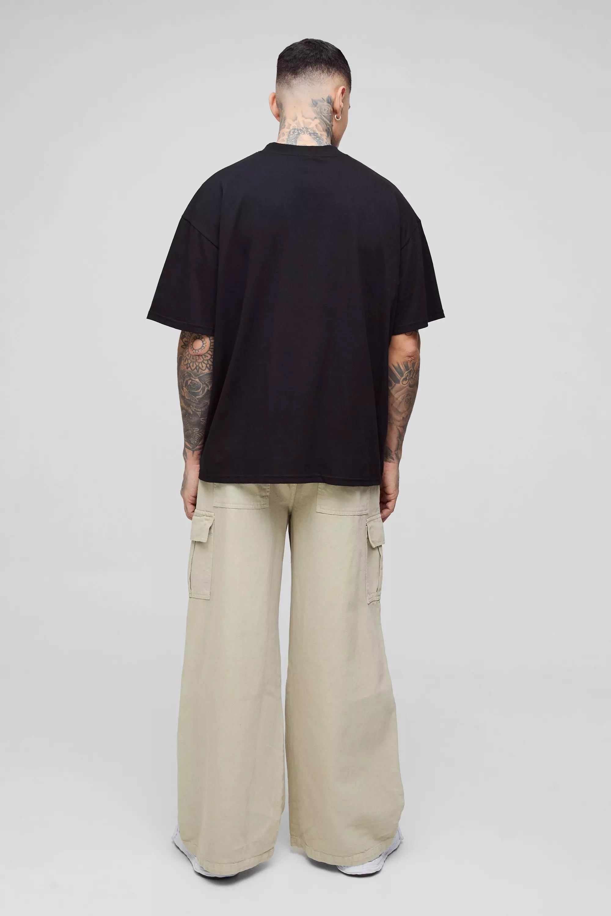 Tall Extreme Baggy Fit Cargo Pants | boohooMAN USA