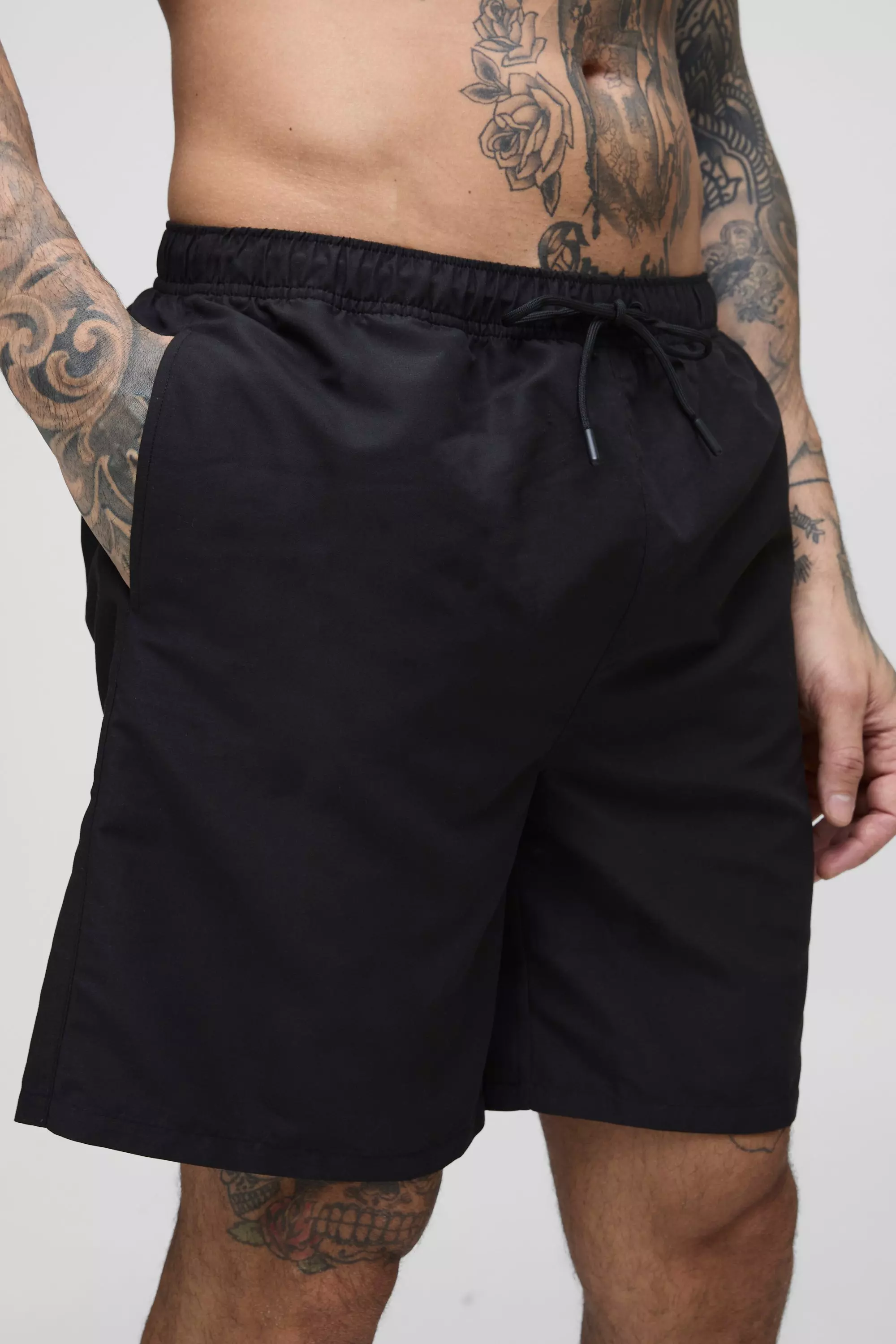 Black Tall Middellange Zwembroek Met Logo alternatieve afbeelding