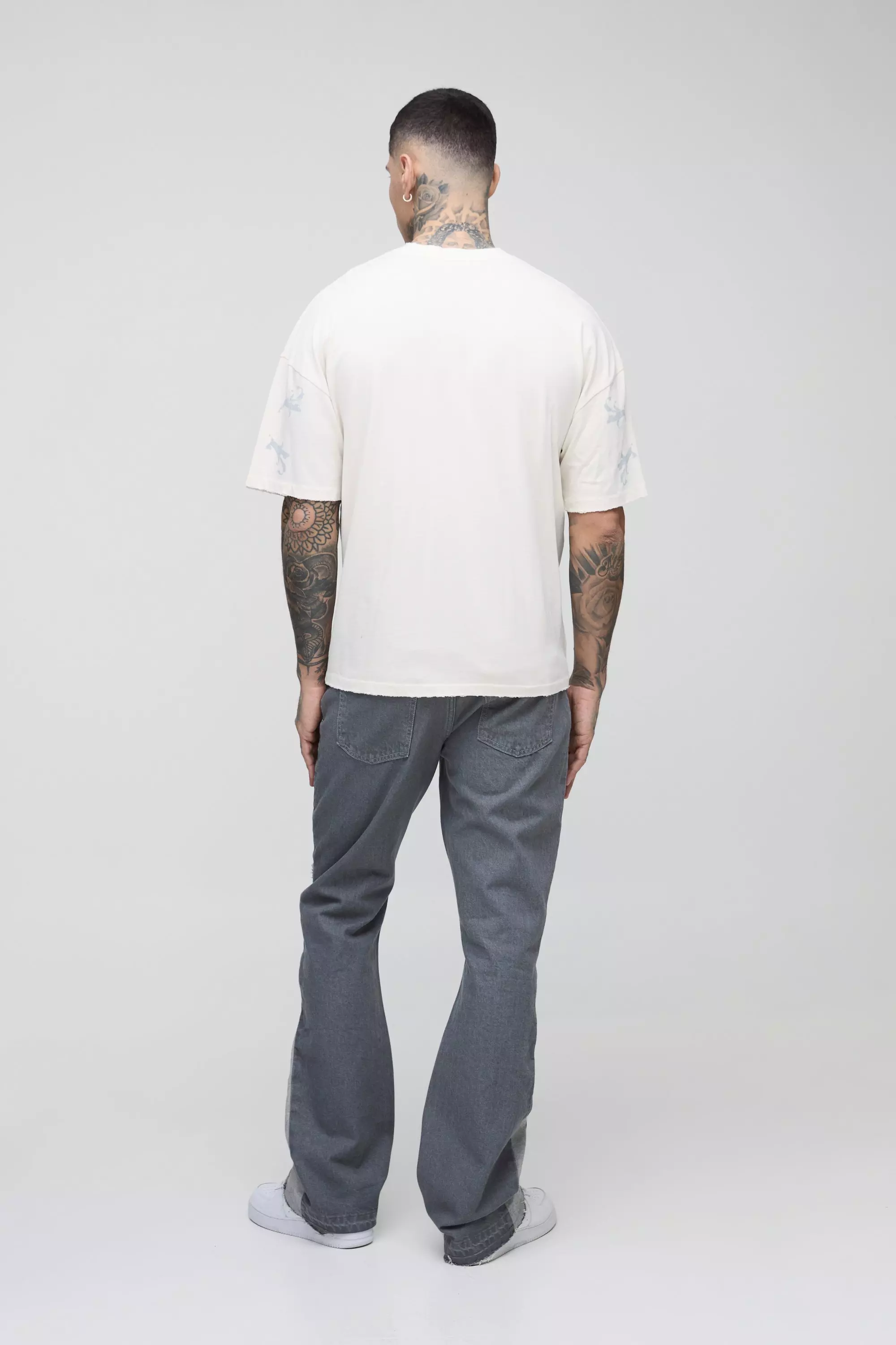Tall Slim-Fit Schlagjeans mit Applikation, Mid grey alternatives Bild