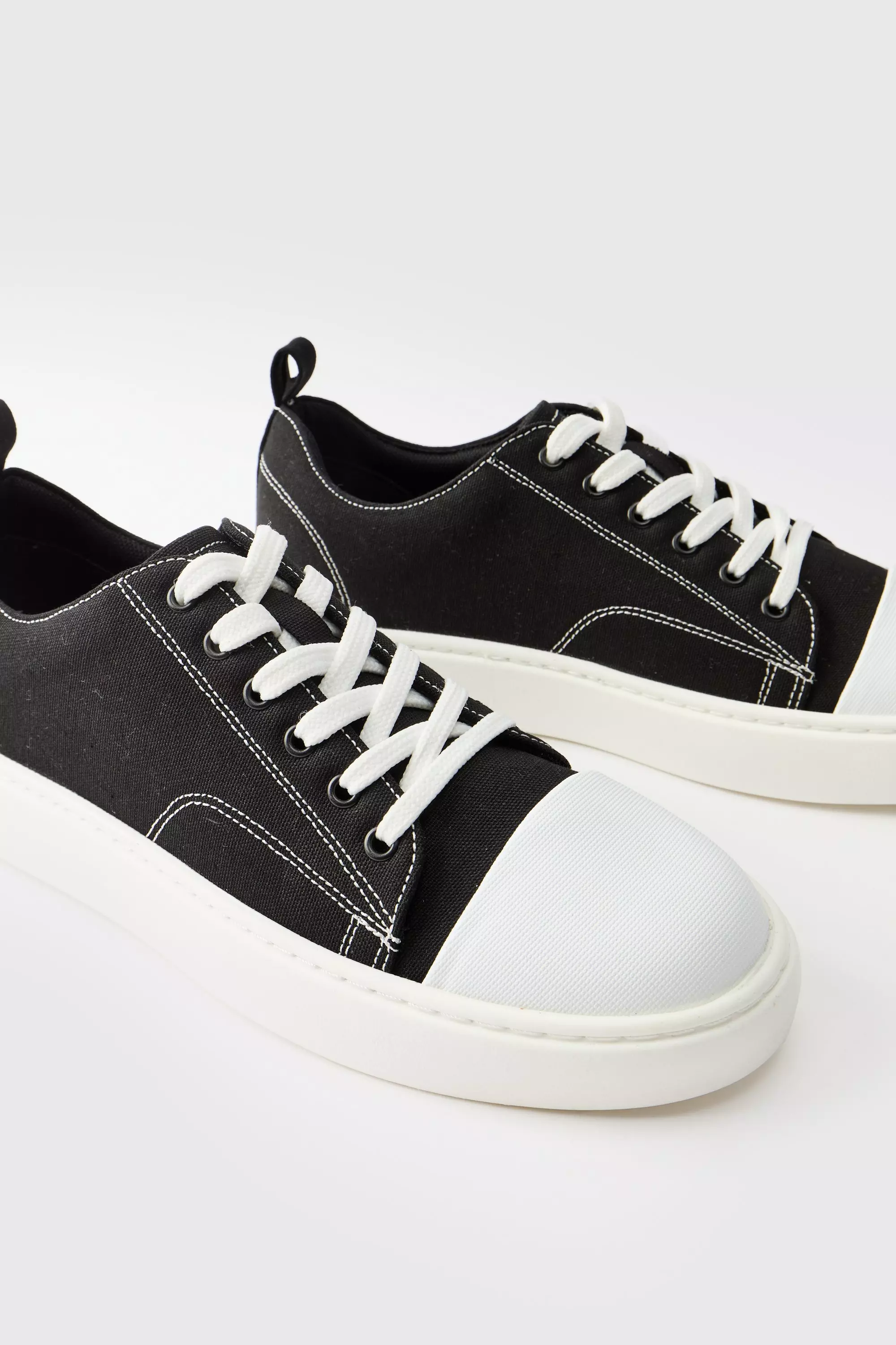 Black Canvas Gympen Met Contrasterende Stiksels alternatieve afbeelding