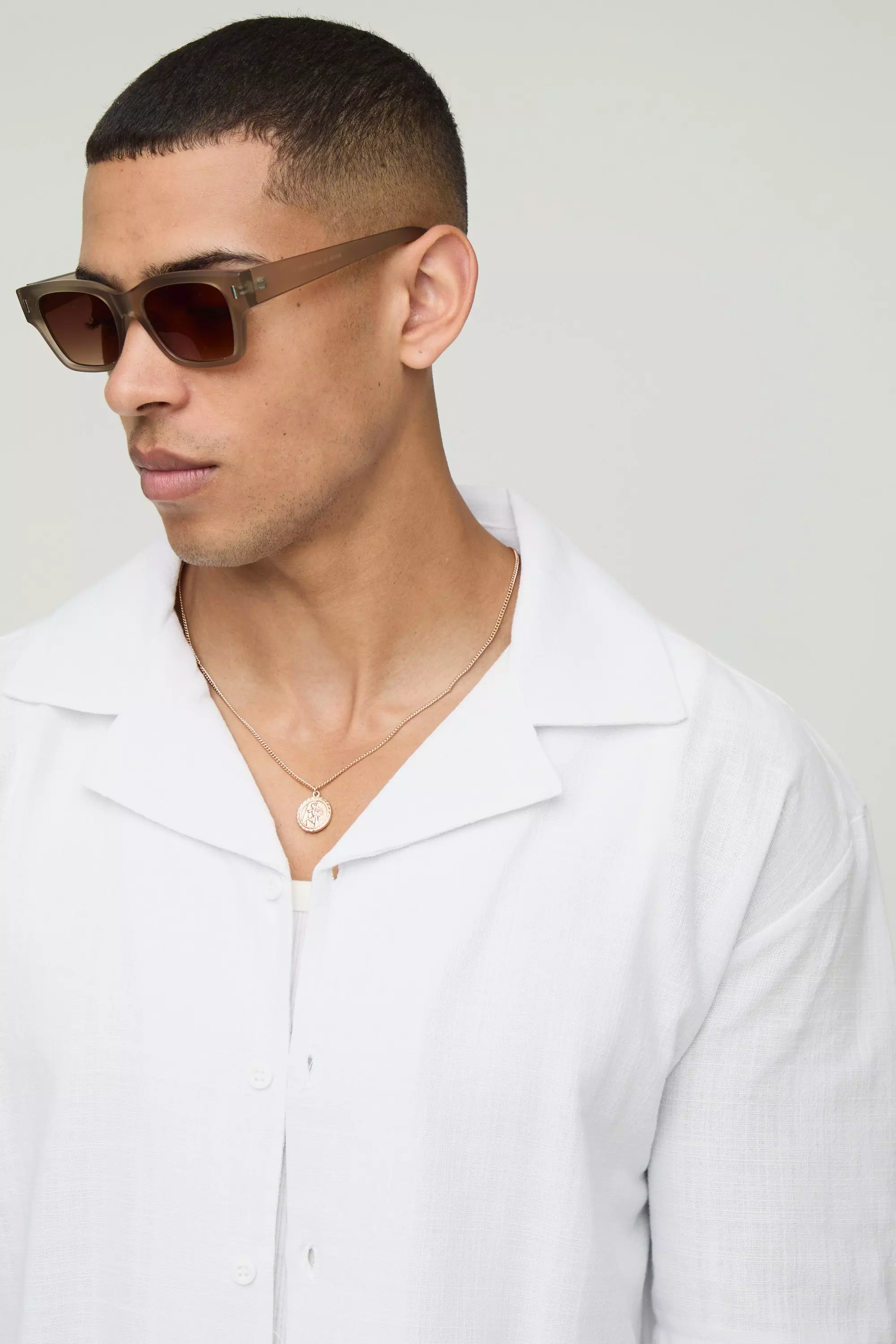 Kurzärmliges Oversize Hemd in Leinenoptik, White alternatives Bild
