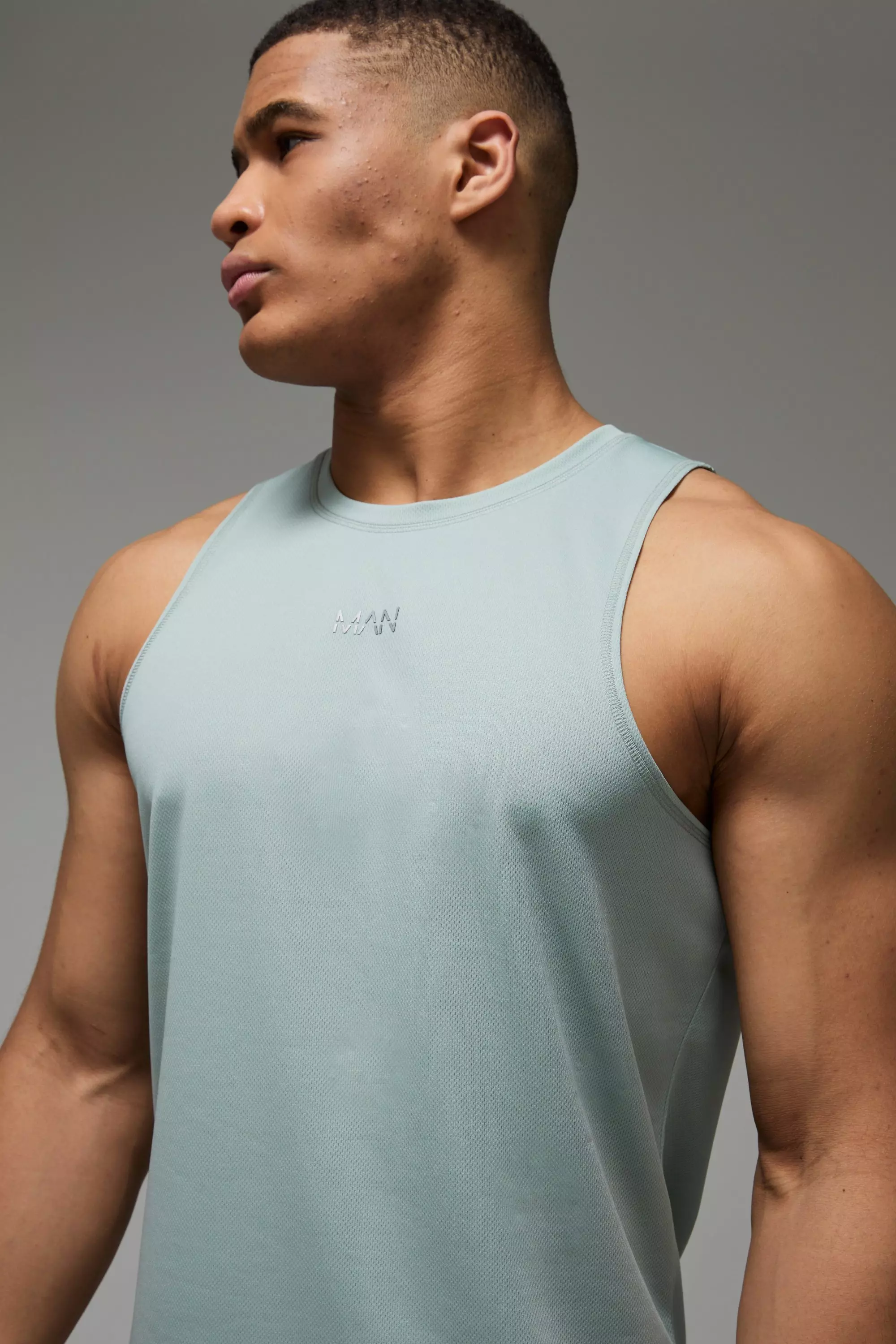 Man Active Hybrid Mesh-Tanktop, Sage alternatives Bild