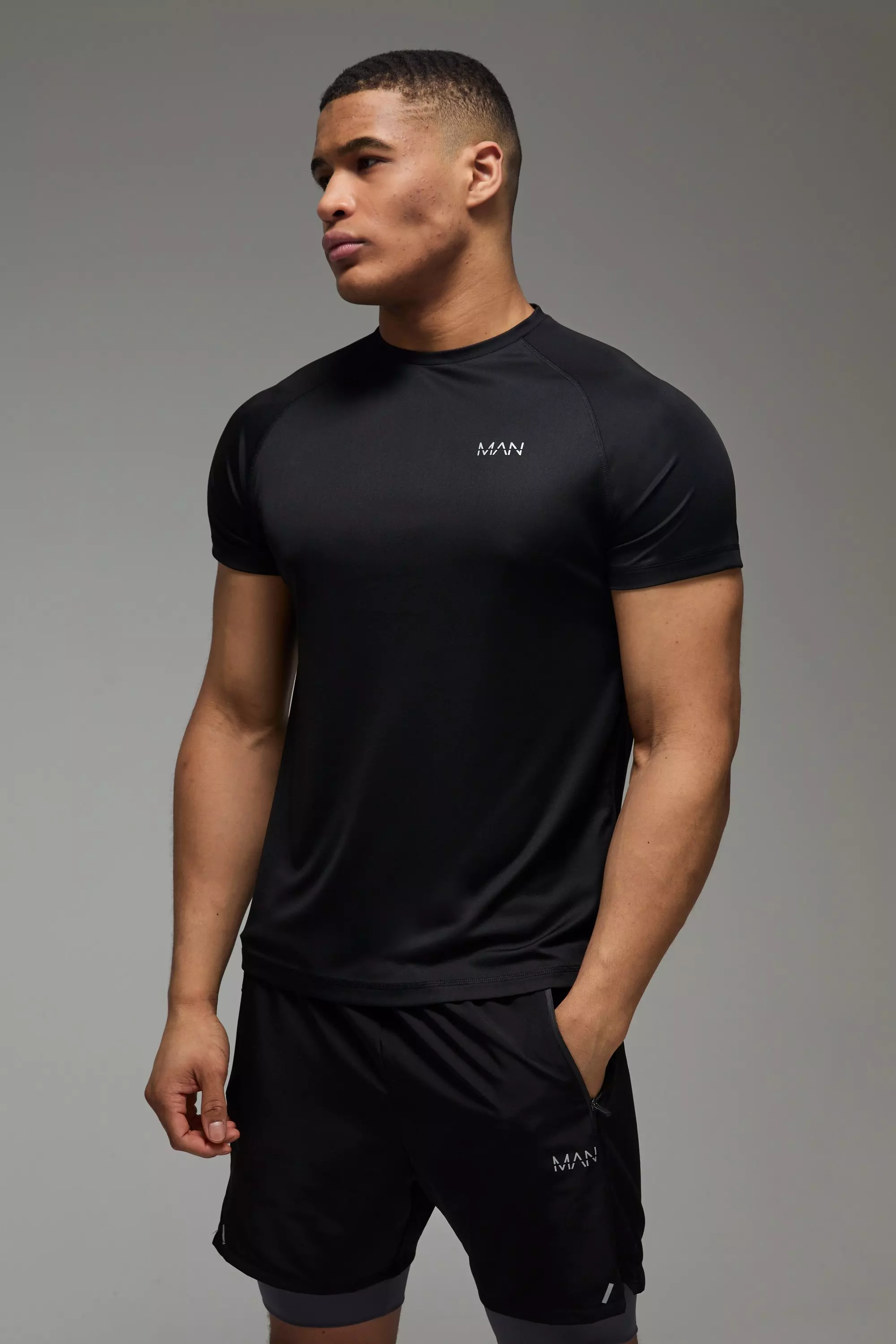 Black Man Active Running Muscle Fit Mesh T-shirt alternative image