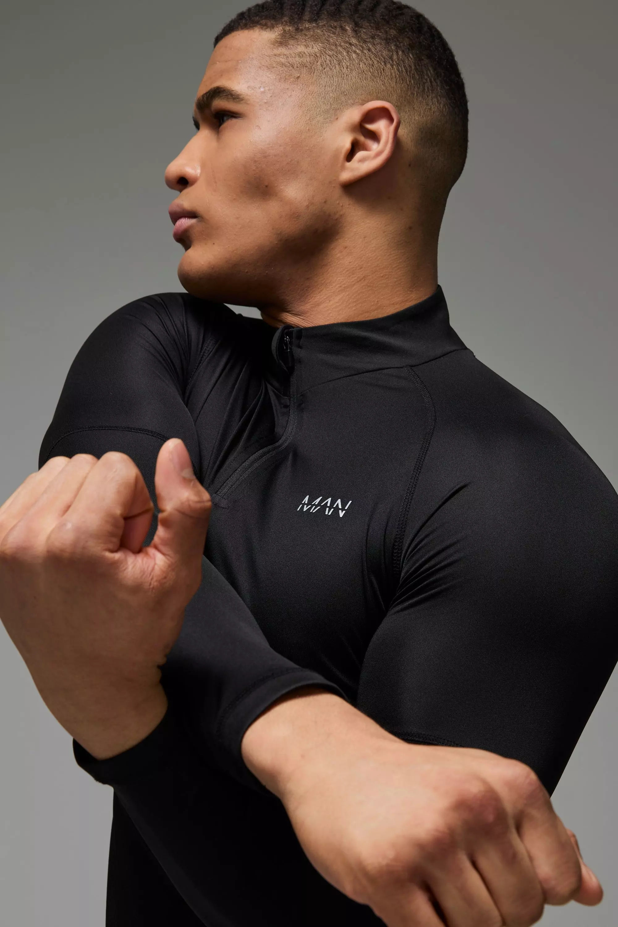 Black Man Active Running Muscle Fit 1/4 Zip alternative image