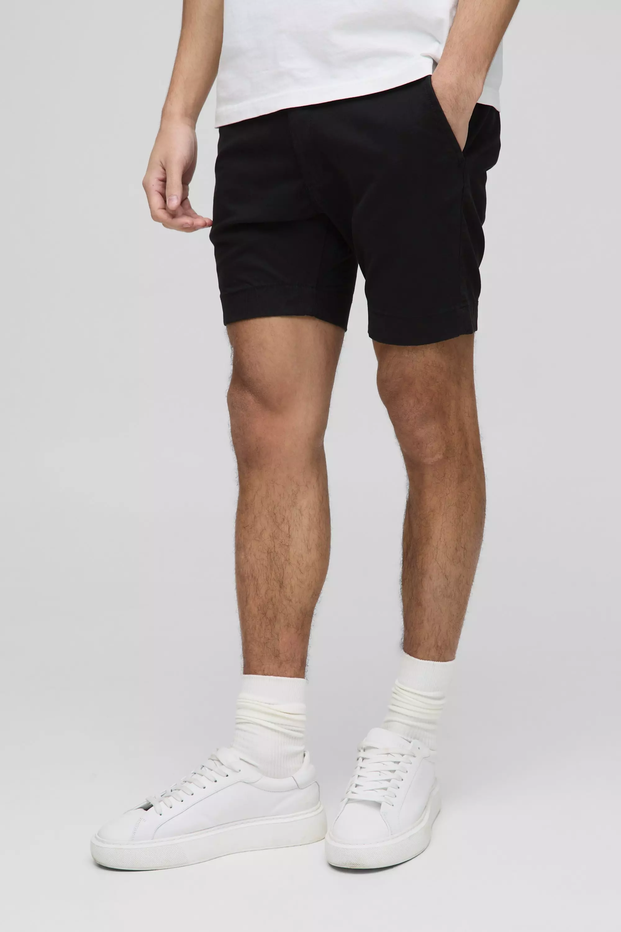 Skinny Fit Chino Shorts in Black Black