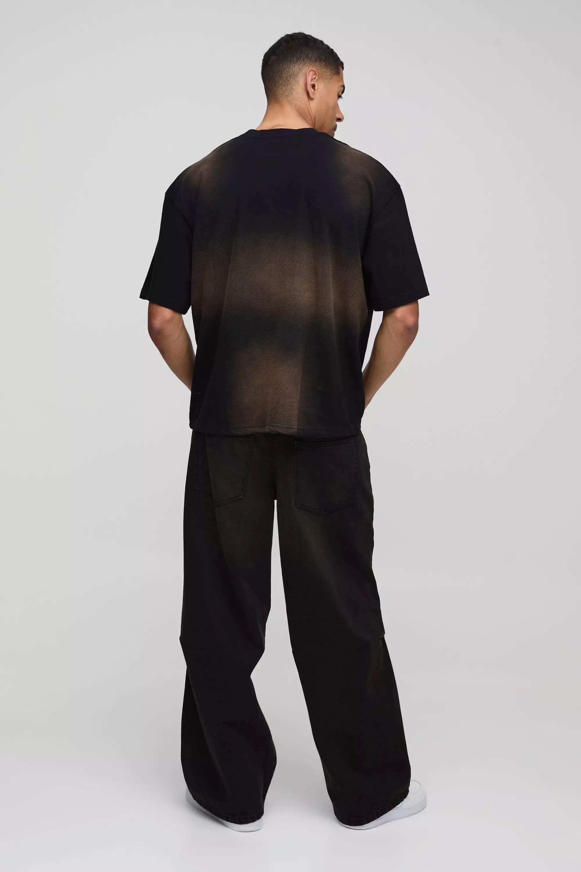 Oversized Spray Wash Crew Neck T-Shirt | boohooMAN USA