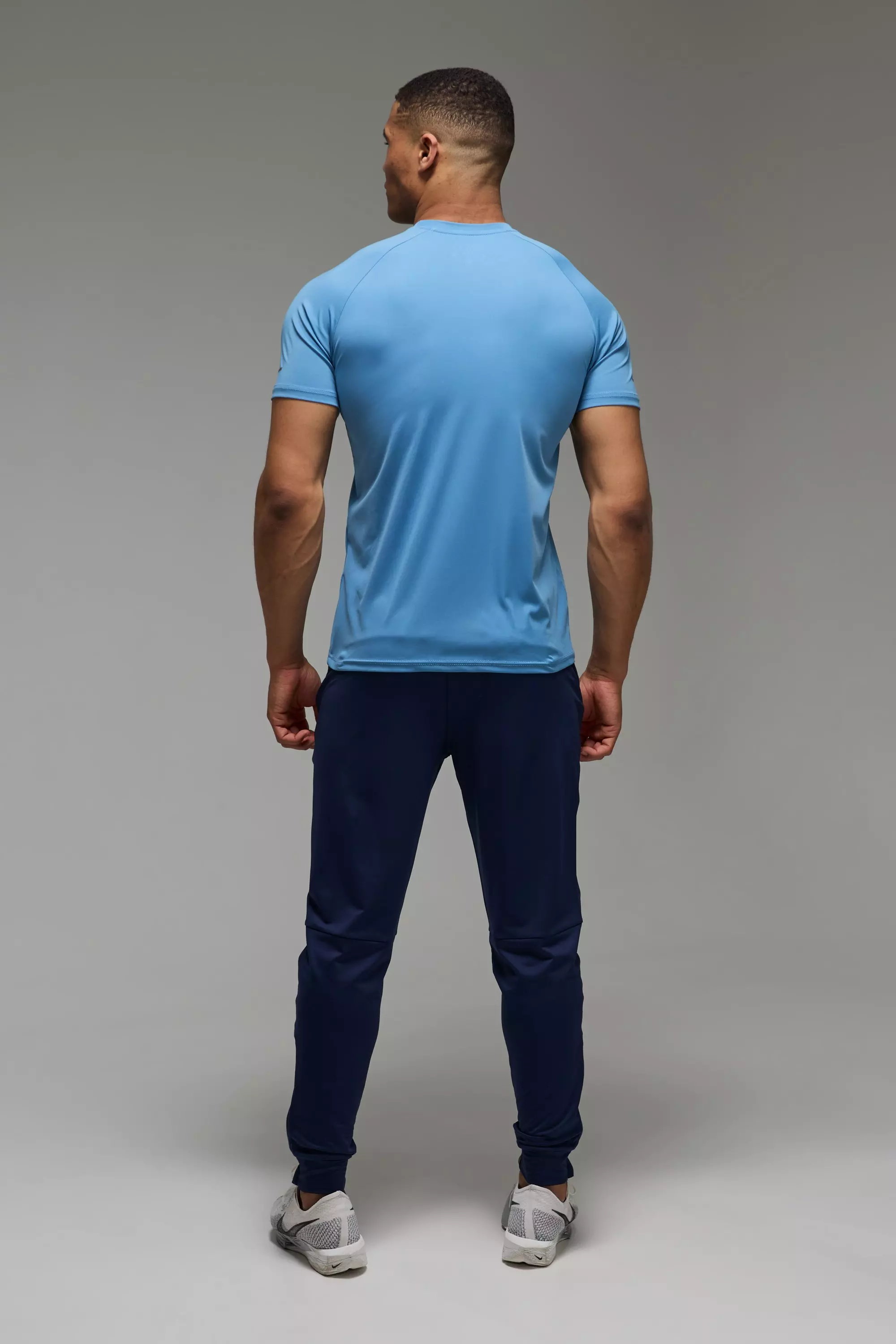Blue Man Active Raglan Regular Fit T-shirt alternative image