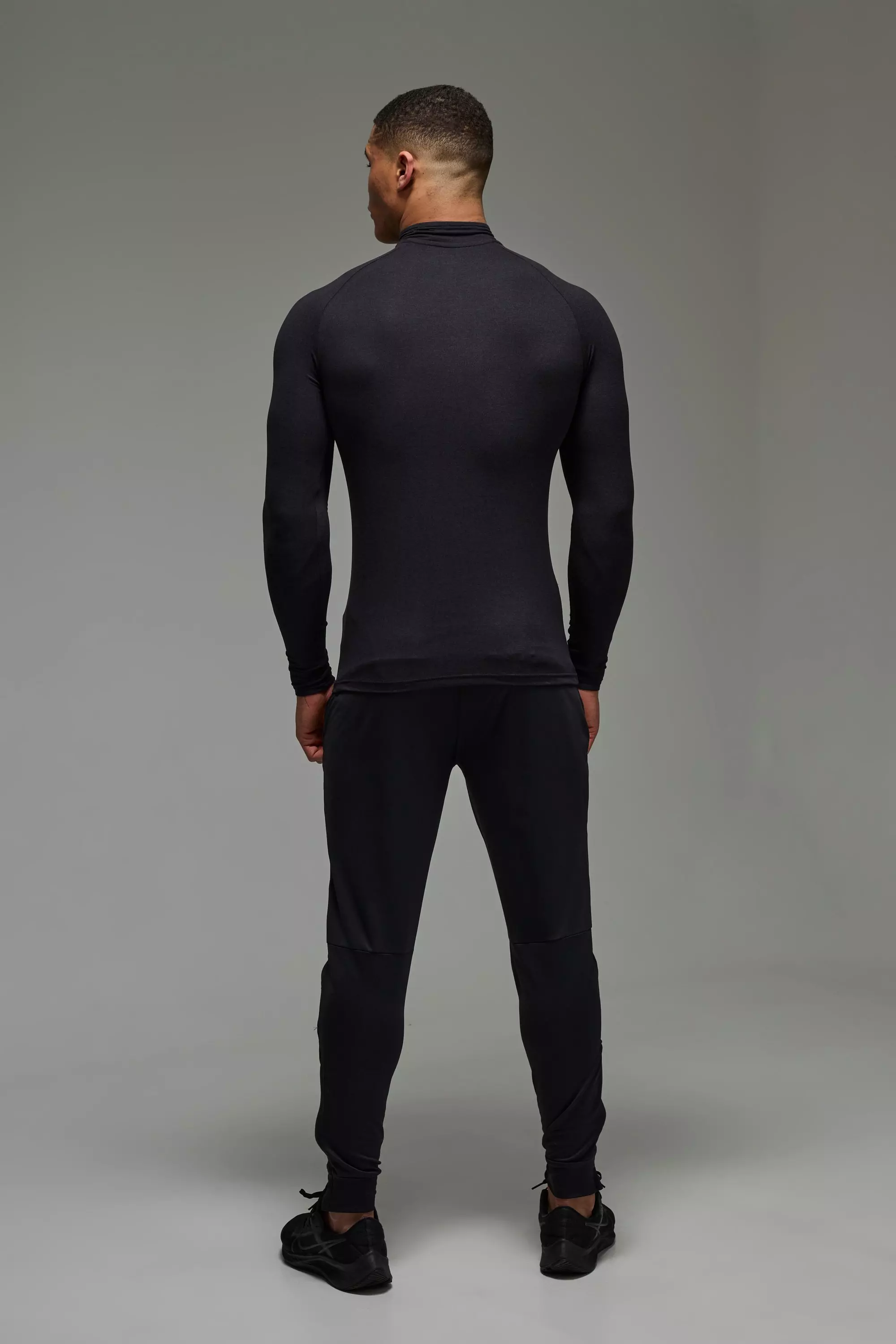 Black Man Active Marl Muscle Fit Performance 1/4 Zip alternative image