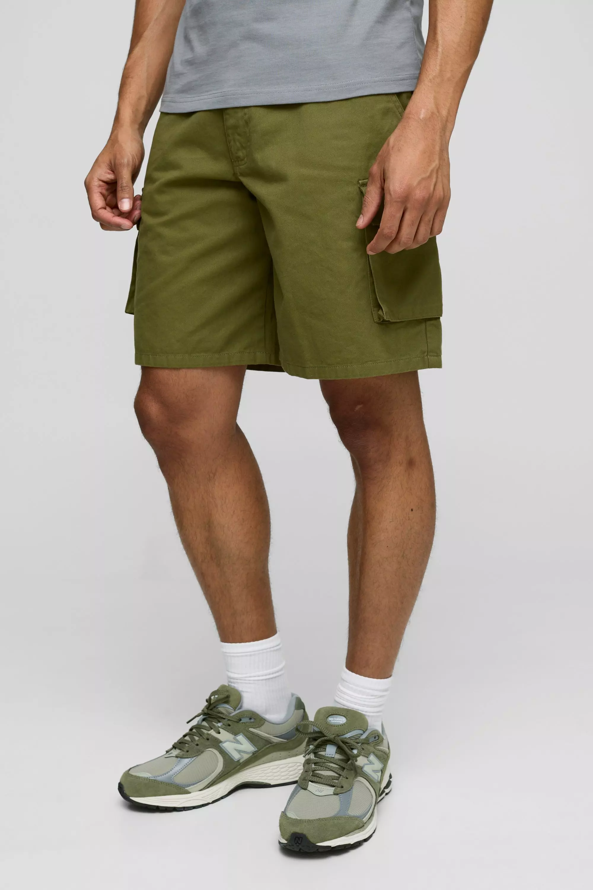 Khaki Fixed Waist Baggy Cargo Twill Shorts alternative image