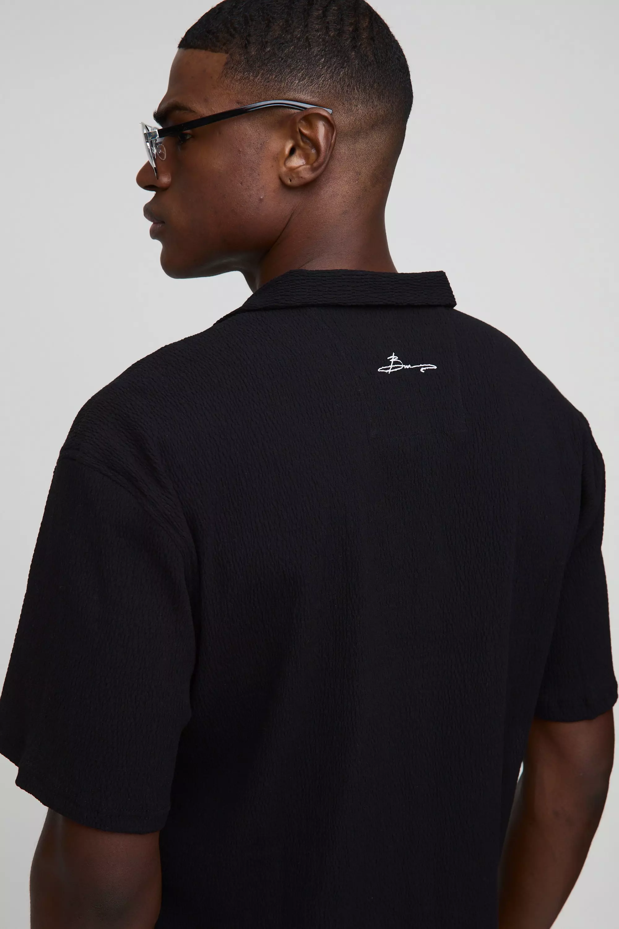 Man Oversized Boxy Seersucker Crinkle Shirt | boohooMAN USA