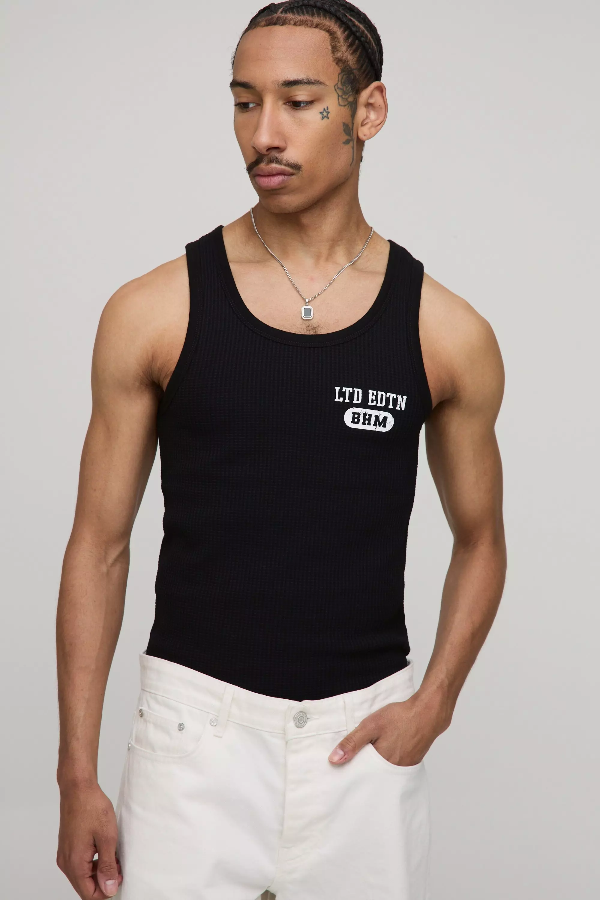 Black Muscle Fit Waffle Print Vest alternative image