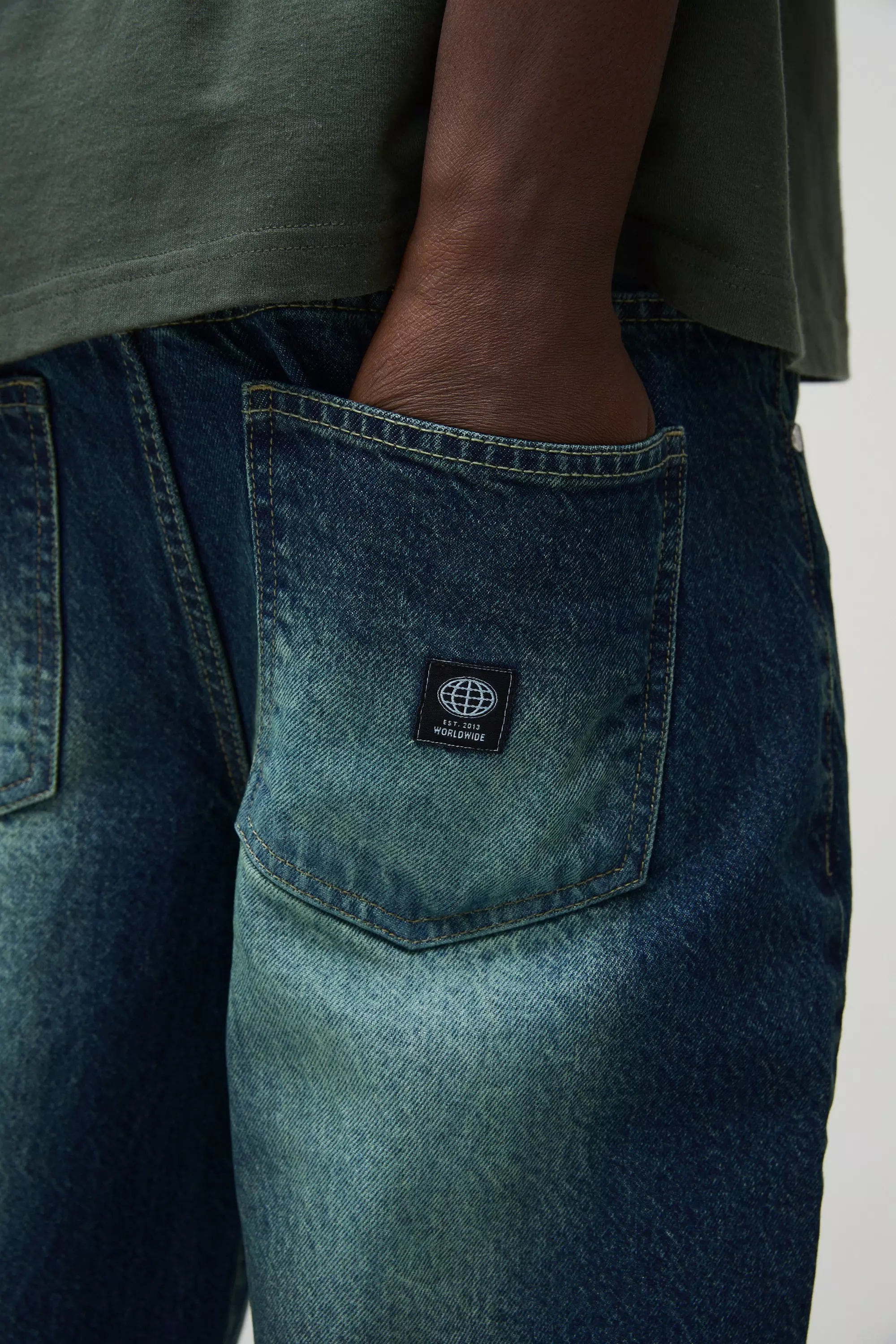 Mid blue Relaxed Fit Extreme Washed Woven Tab Jeans alternative image