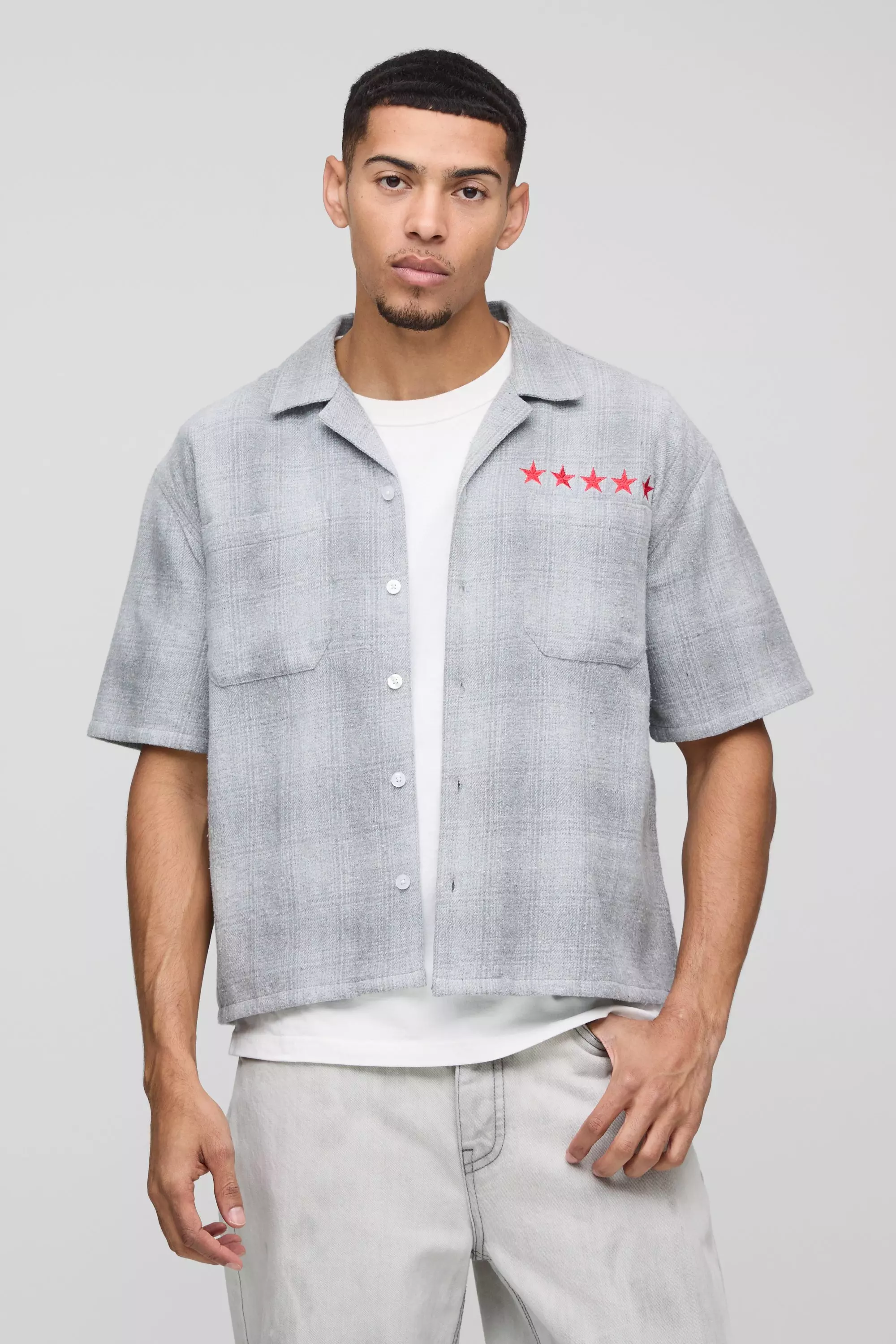 Kastiges Oversize Hemd mit Star-Stickerei, Grey alternatives Bild