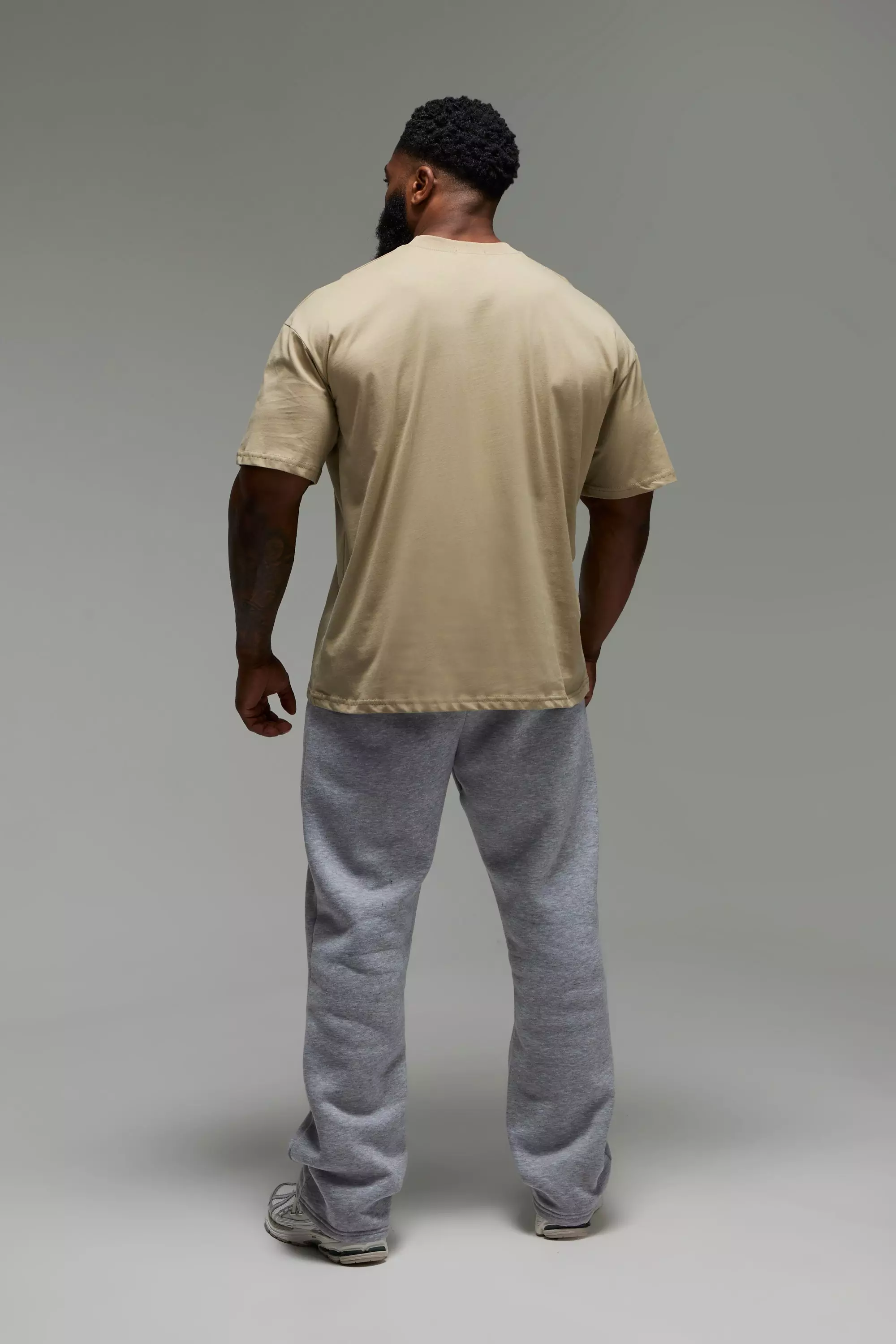 Taupe Man Active Workout Basic Oversized T-shirt alternative image