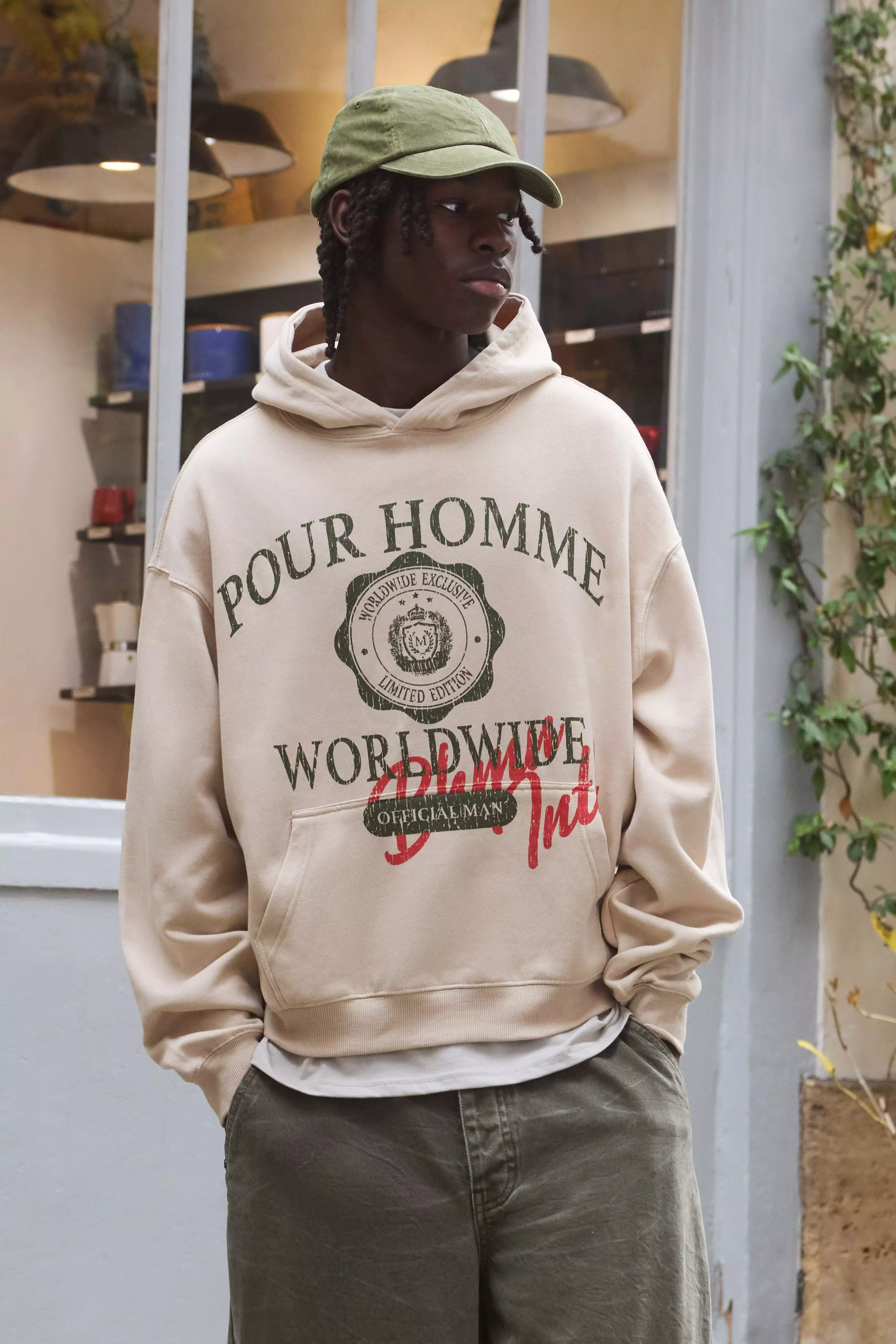 Stone Oversized Homme varsity Crest Printed Hoodie alternative image