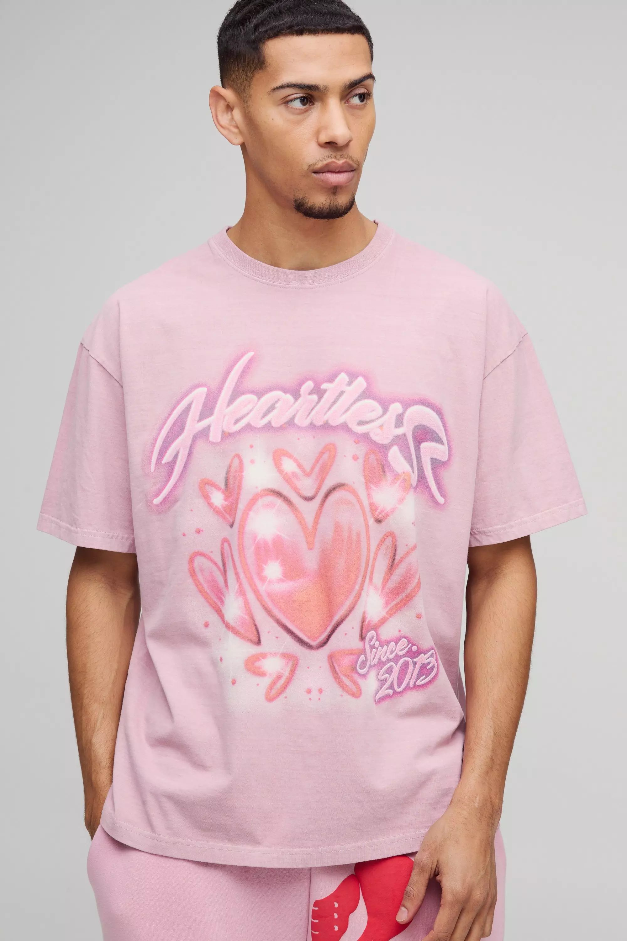 Oversized Washed Heartless Airbrush Graphic T-Shirt Pink