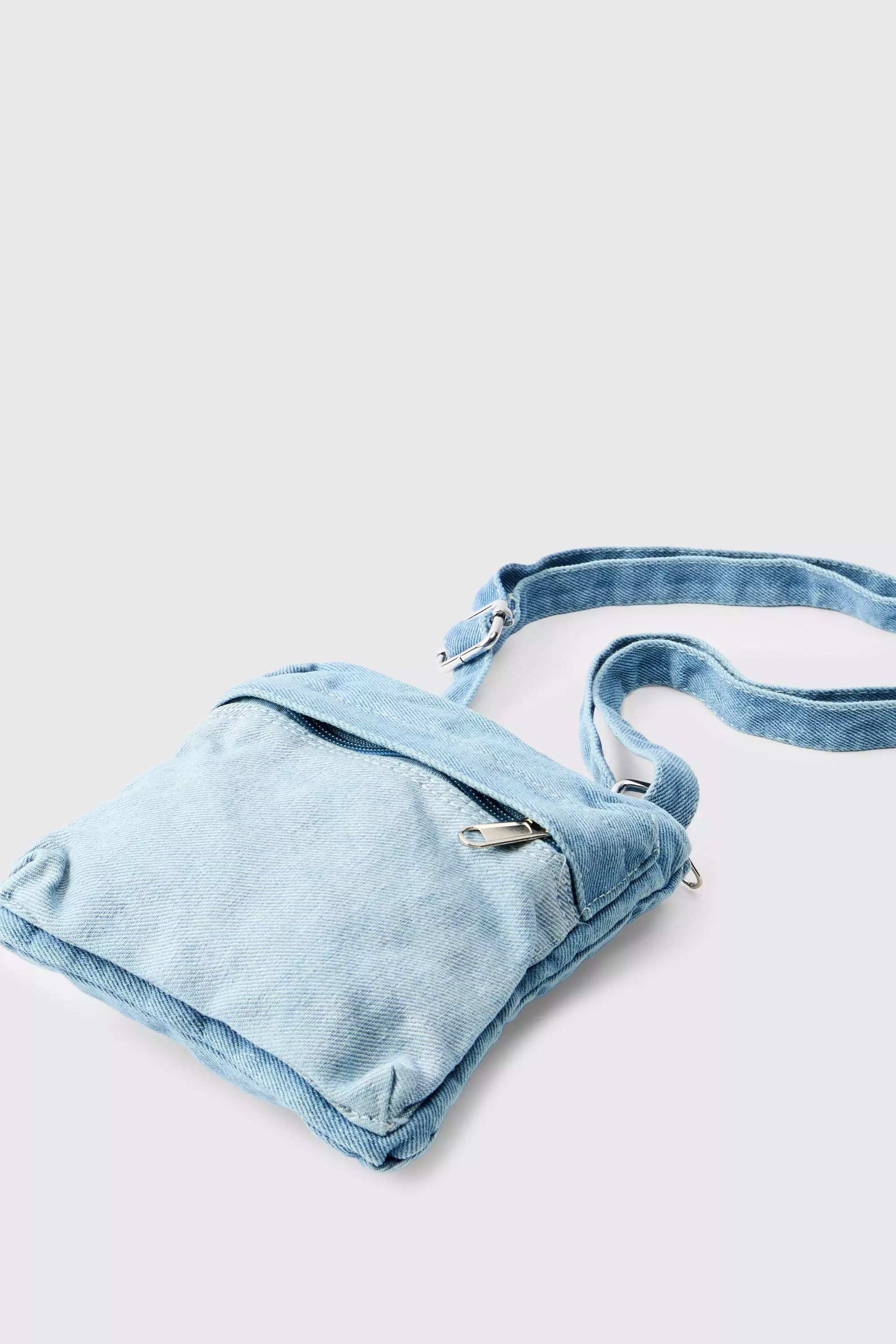 Denim-Umhängetasche alternatives Bild
