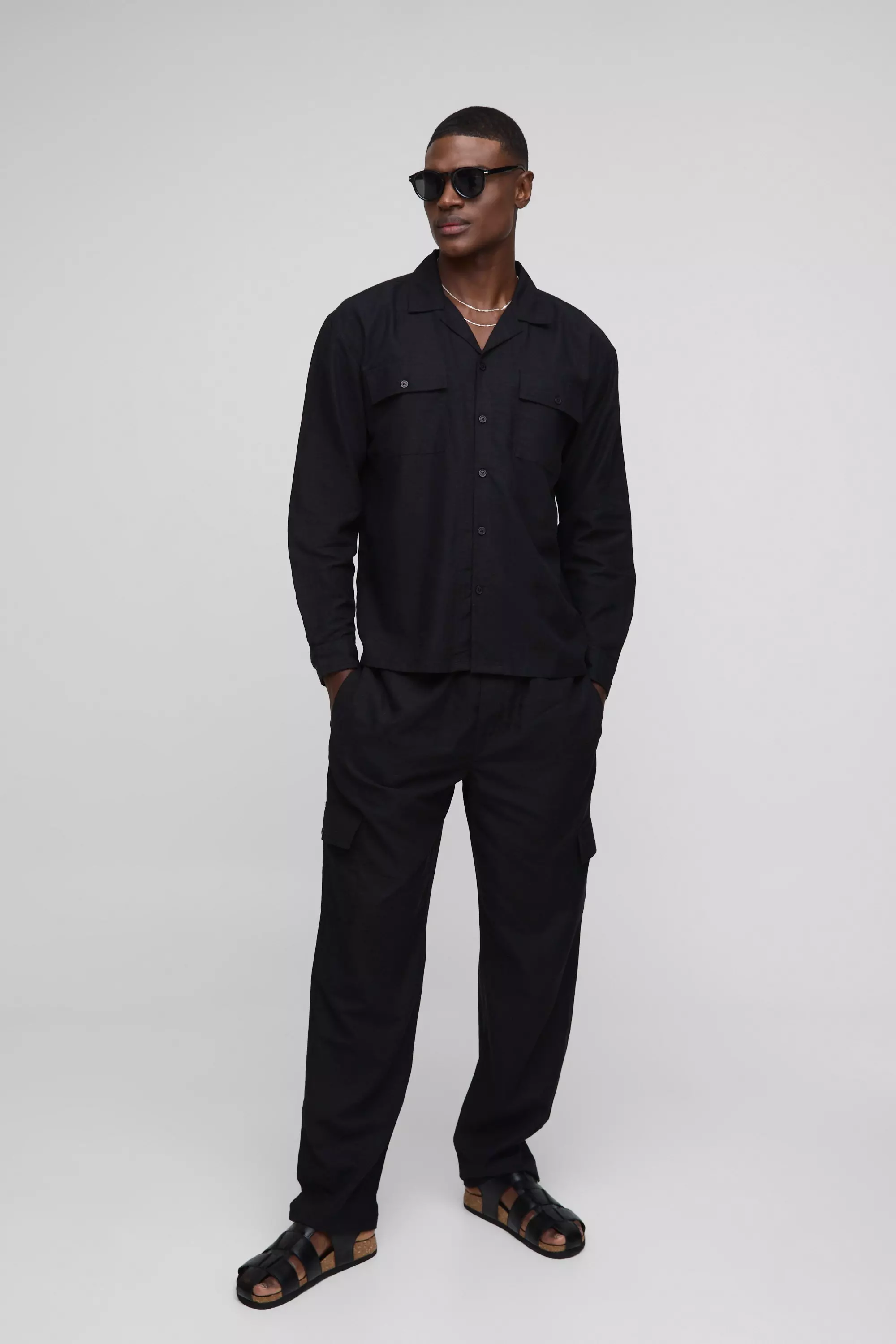 Black Oversized Overhemd Met Cargo Zakken En Broek Set alternatieve afbeelding