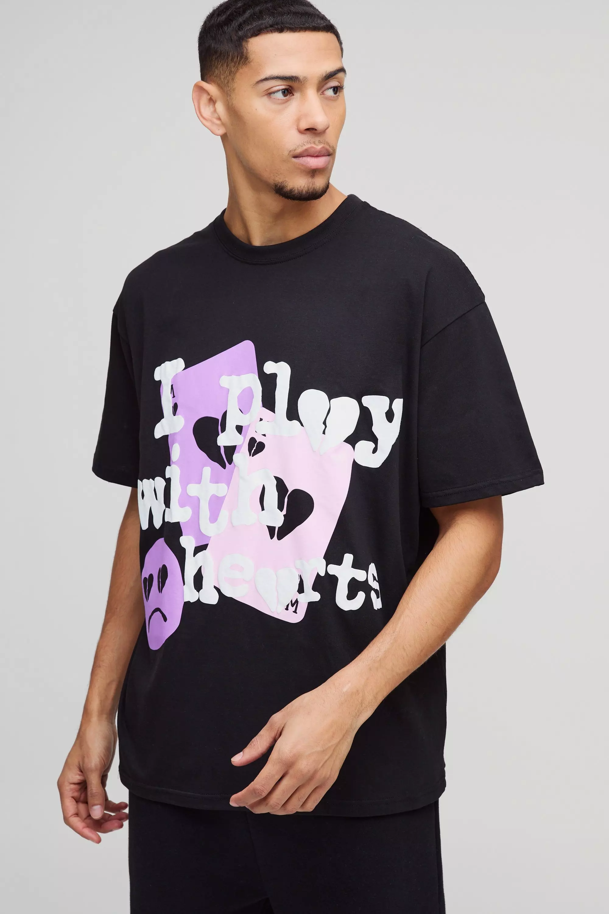 Oversized Broken Heart Cards Puff Print Graphic T-Shirt Black