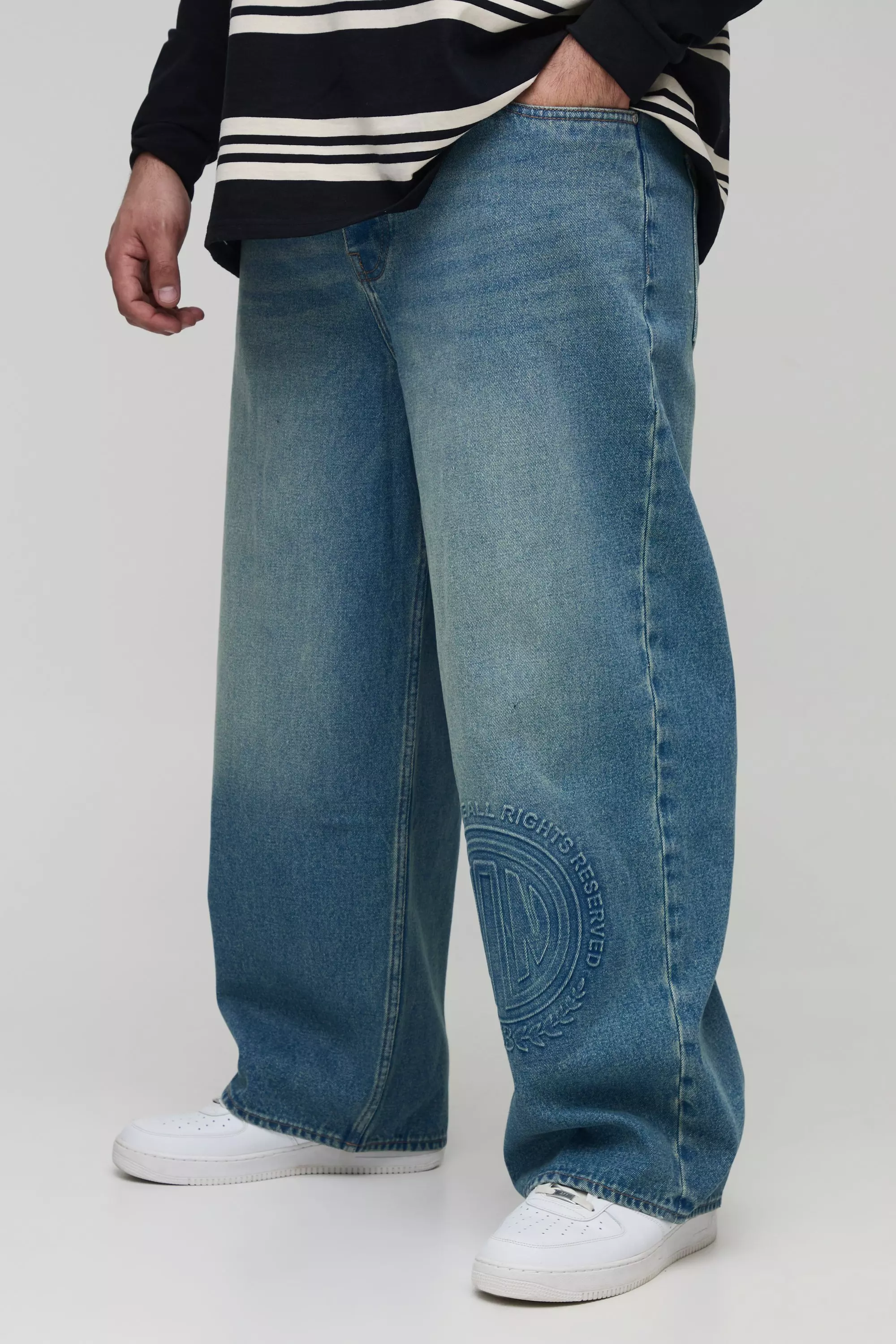 Plus Zip Gusset Embossed Relaxed Fit Jeans Vintage blue