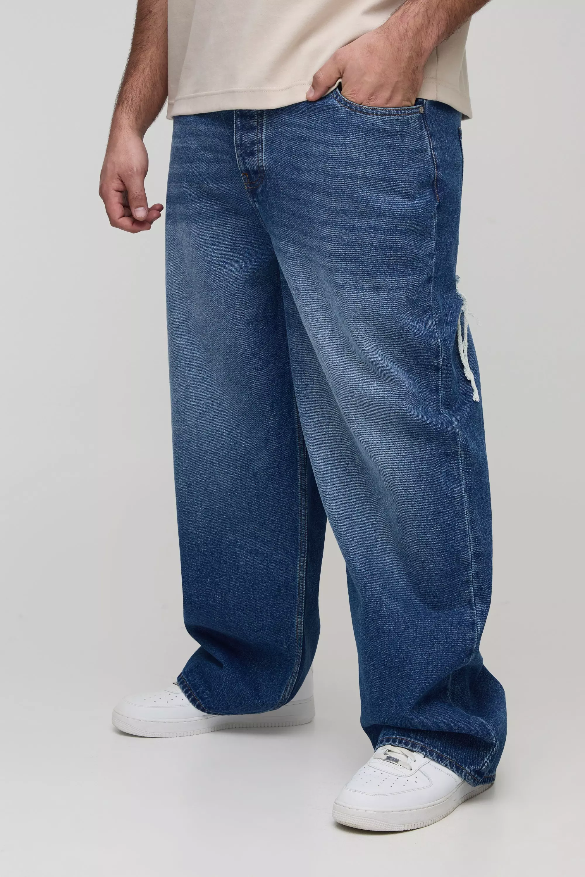 Plus Rip & Repair Relaxed Fit Jeans mid wash
