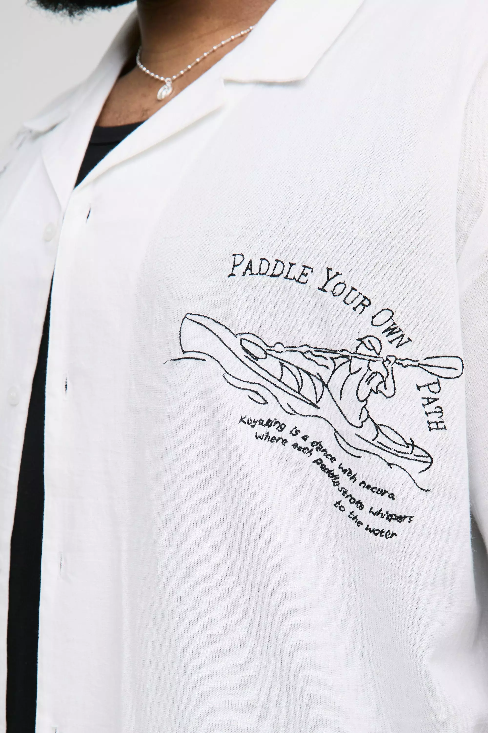 Camicia Plus Size effetto lino con stampa e rever, White immagine alternativa