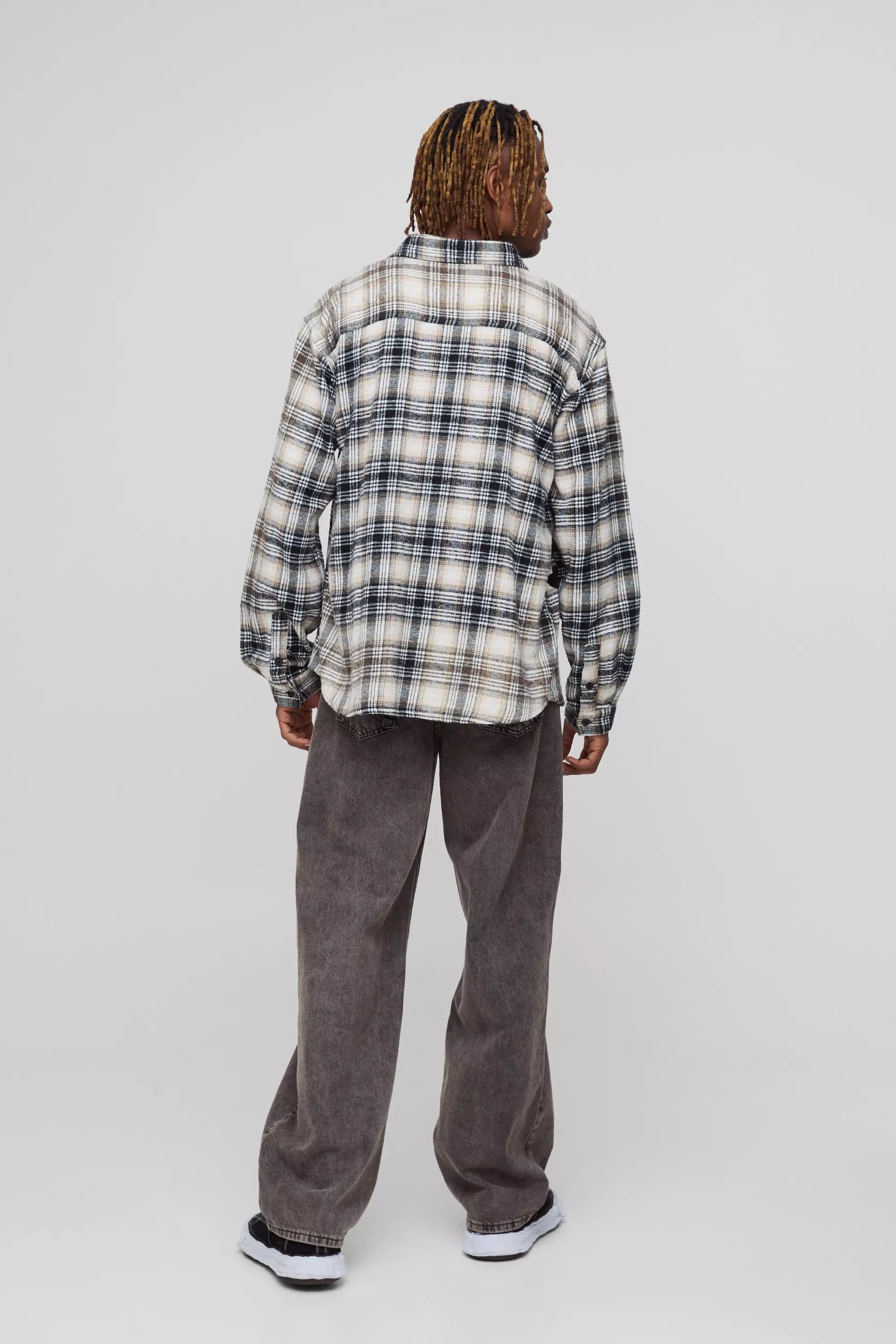 Tall - Chemise oversize à carreaux et écussons, Red autre image