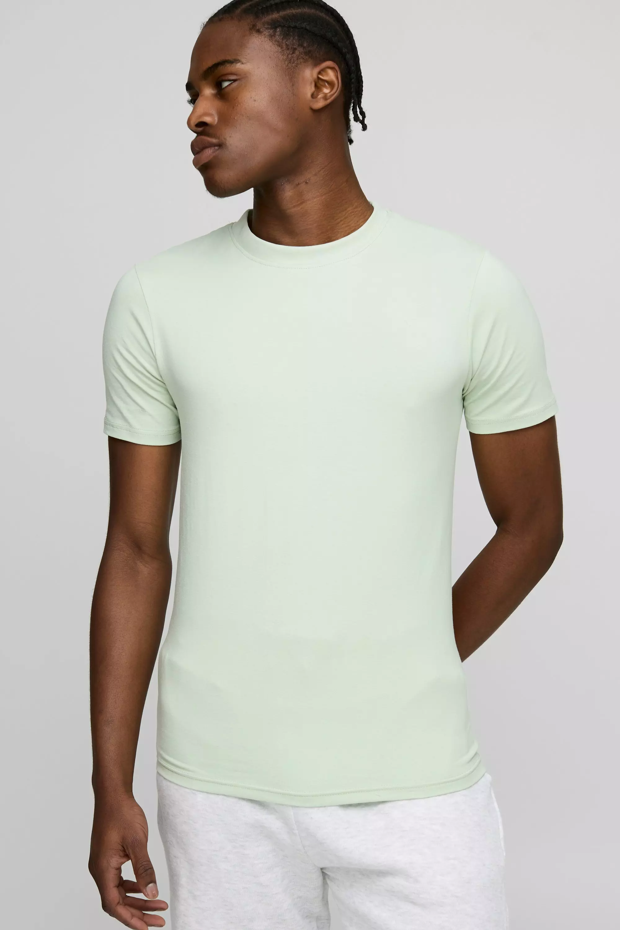Sage Basic Muscle Fit Crew Neck T-Shirt alternative image