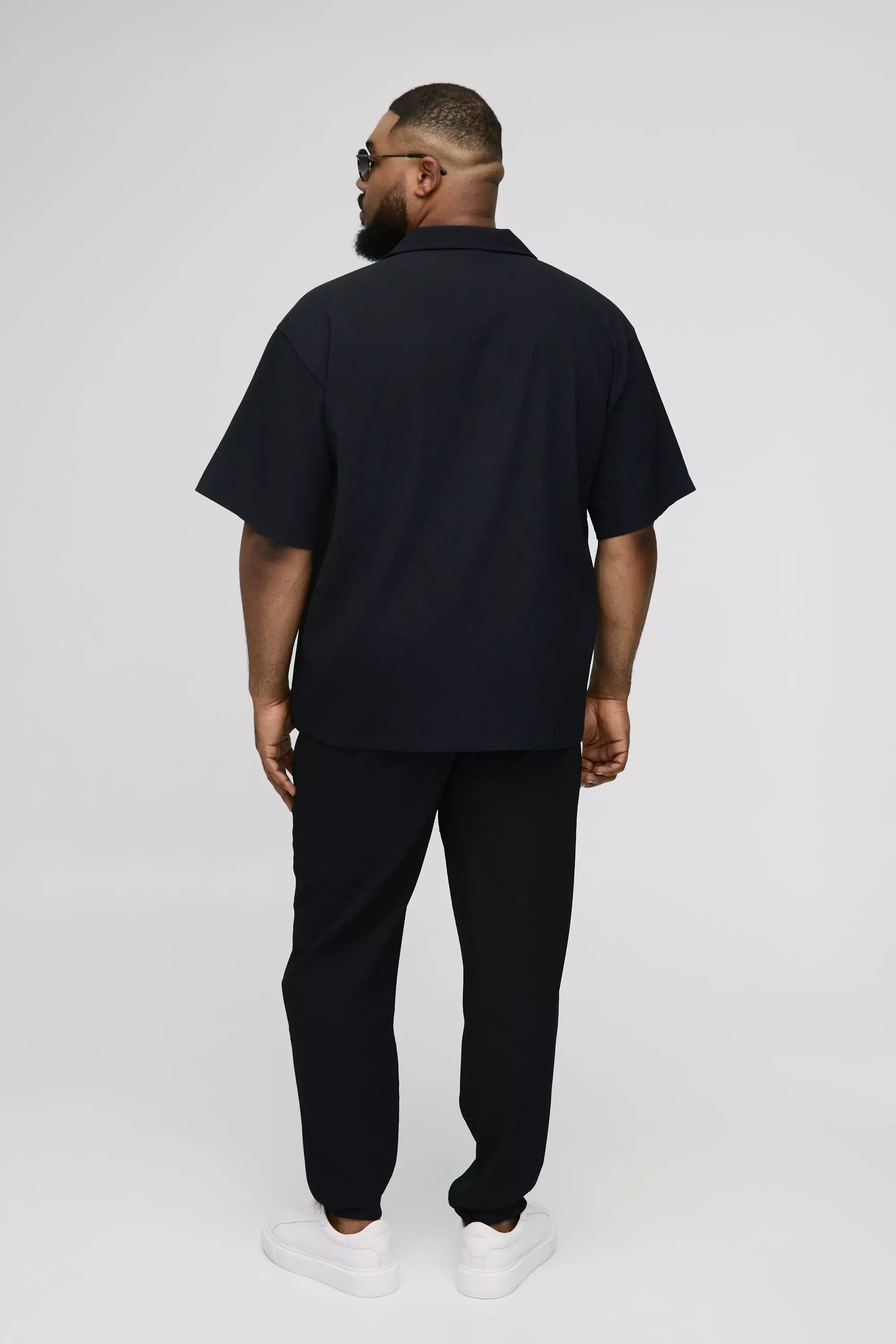 Pantaloni Plus Size Slim Fit Con Pieghe, Black immagine alternativa