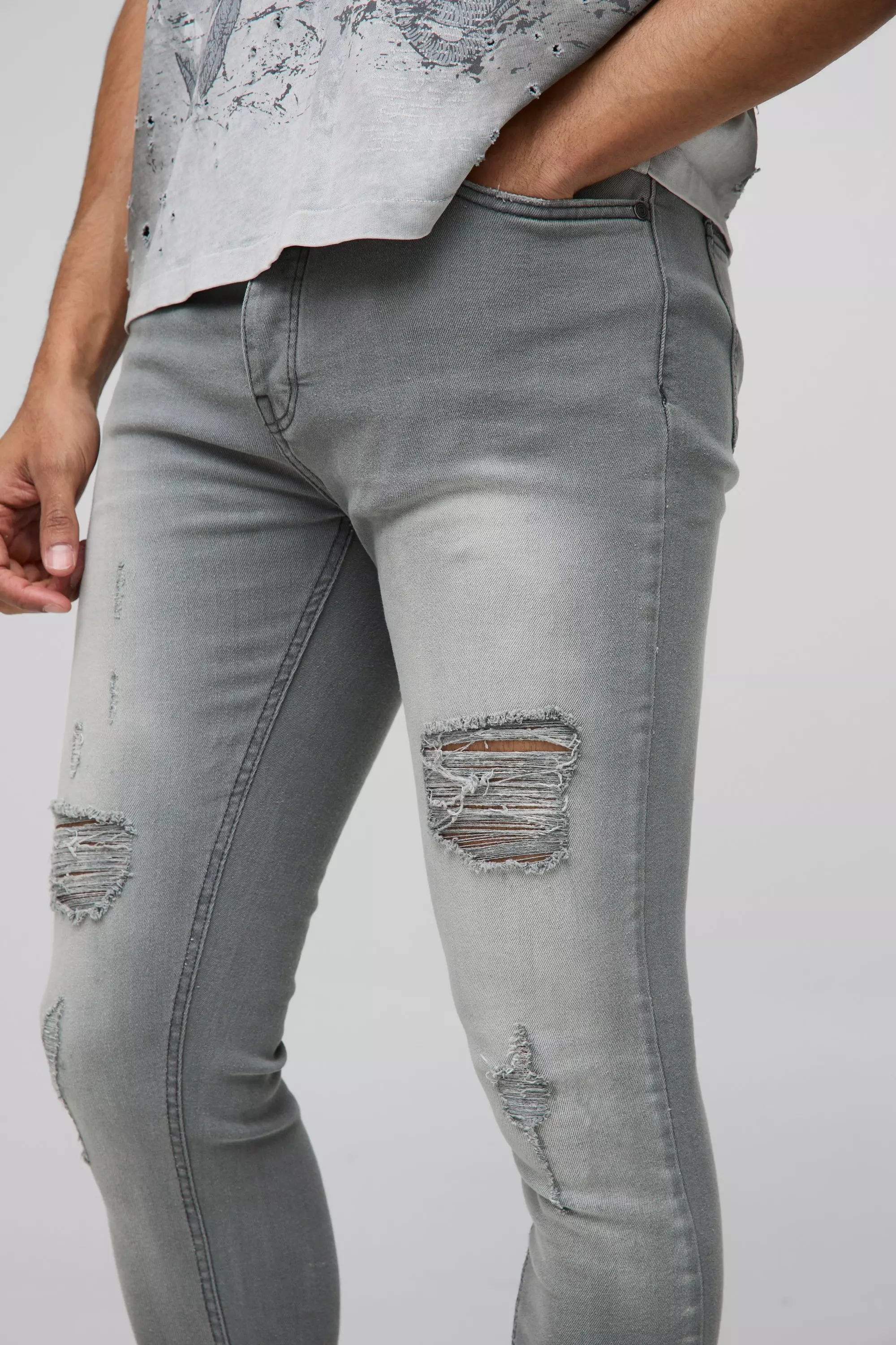Light grey Skinny Stretch Stacked All Over Ripped Jeans alternative image