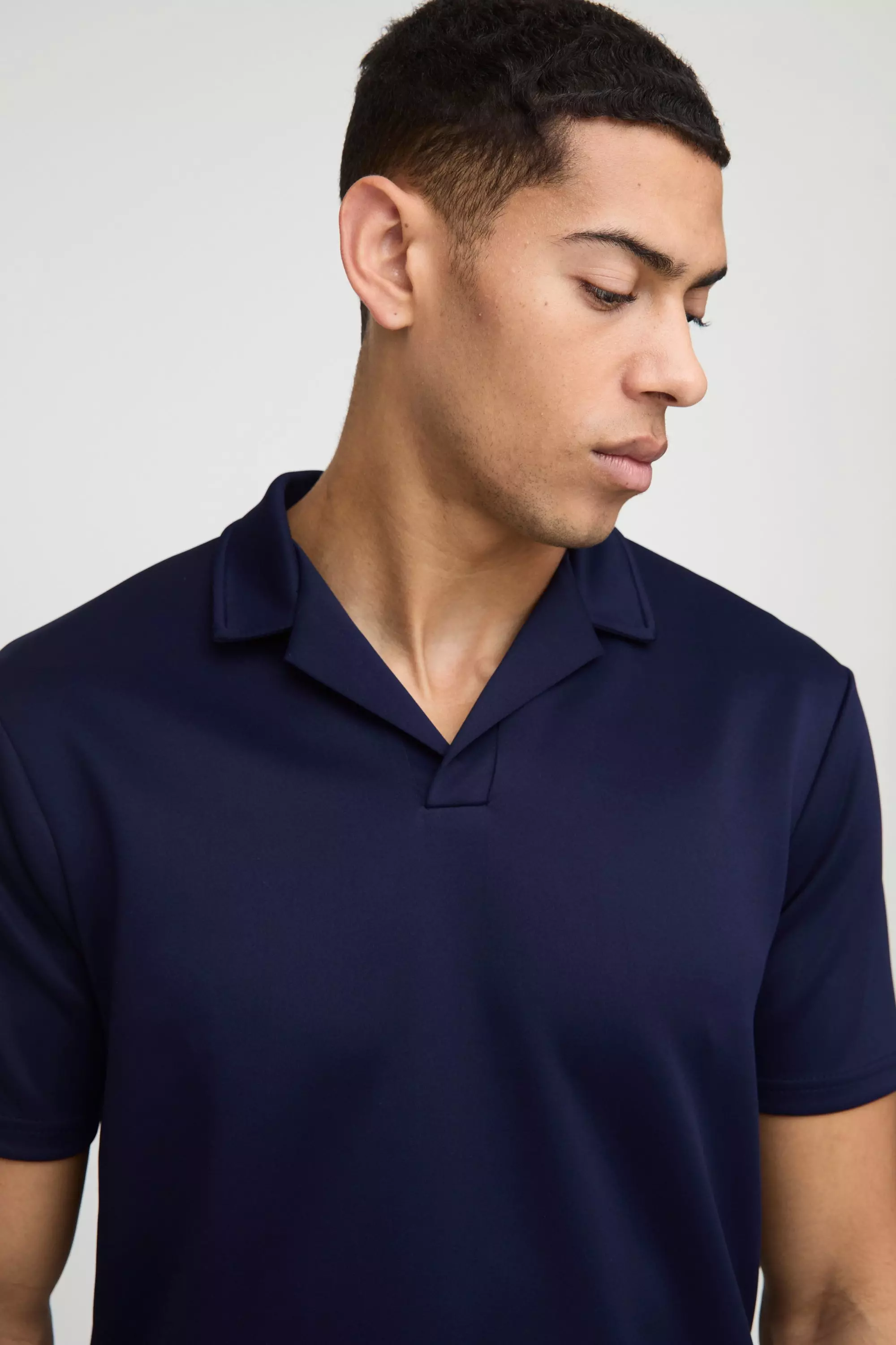 Slim-Fit Scuba Poloshirt & Shorts, Navy alternatives Bild