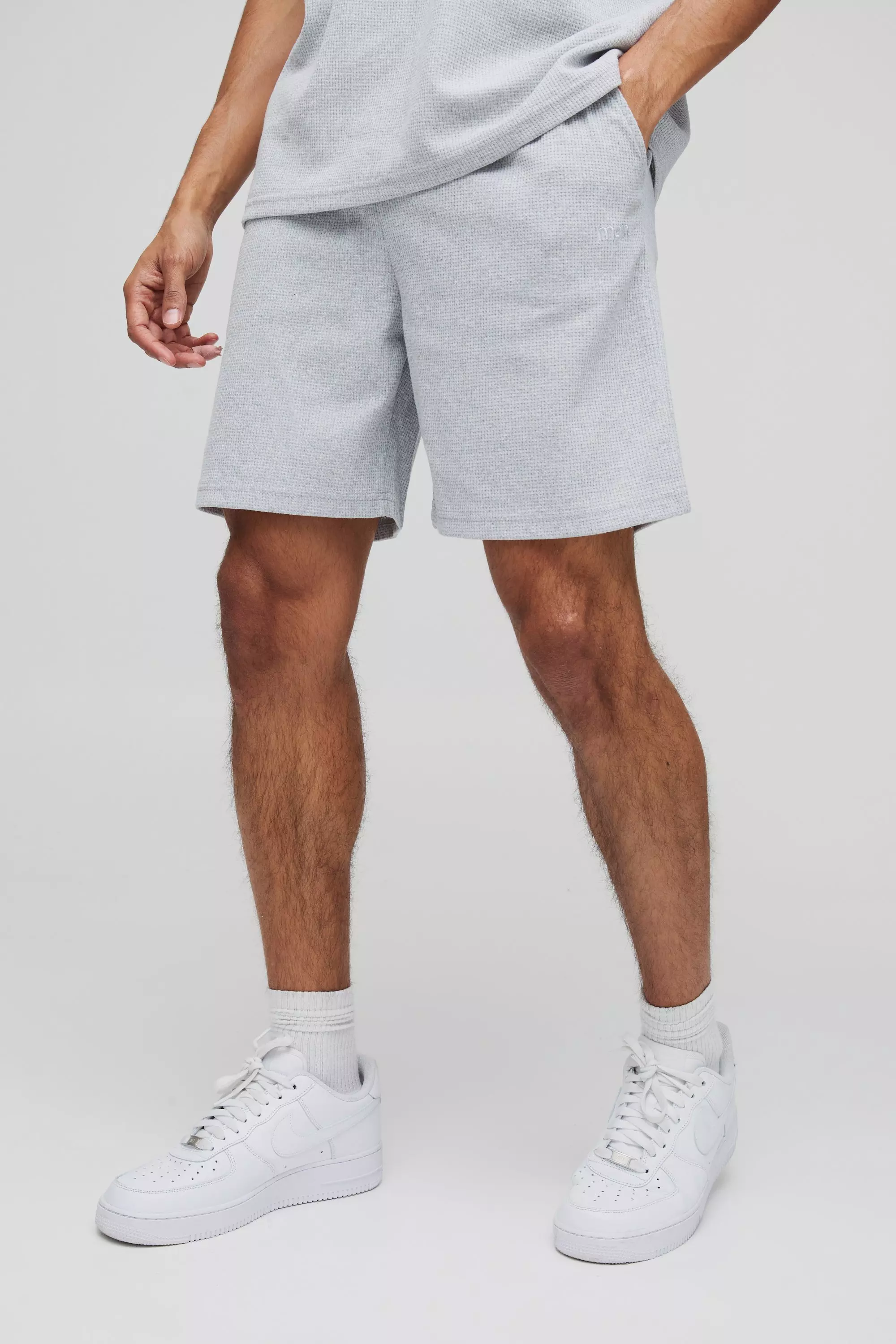 Relaxed Man Embroidered Waffle Shorts Grey