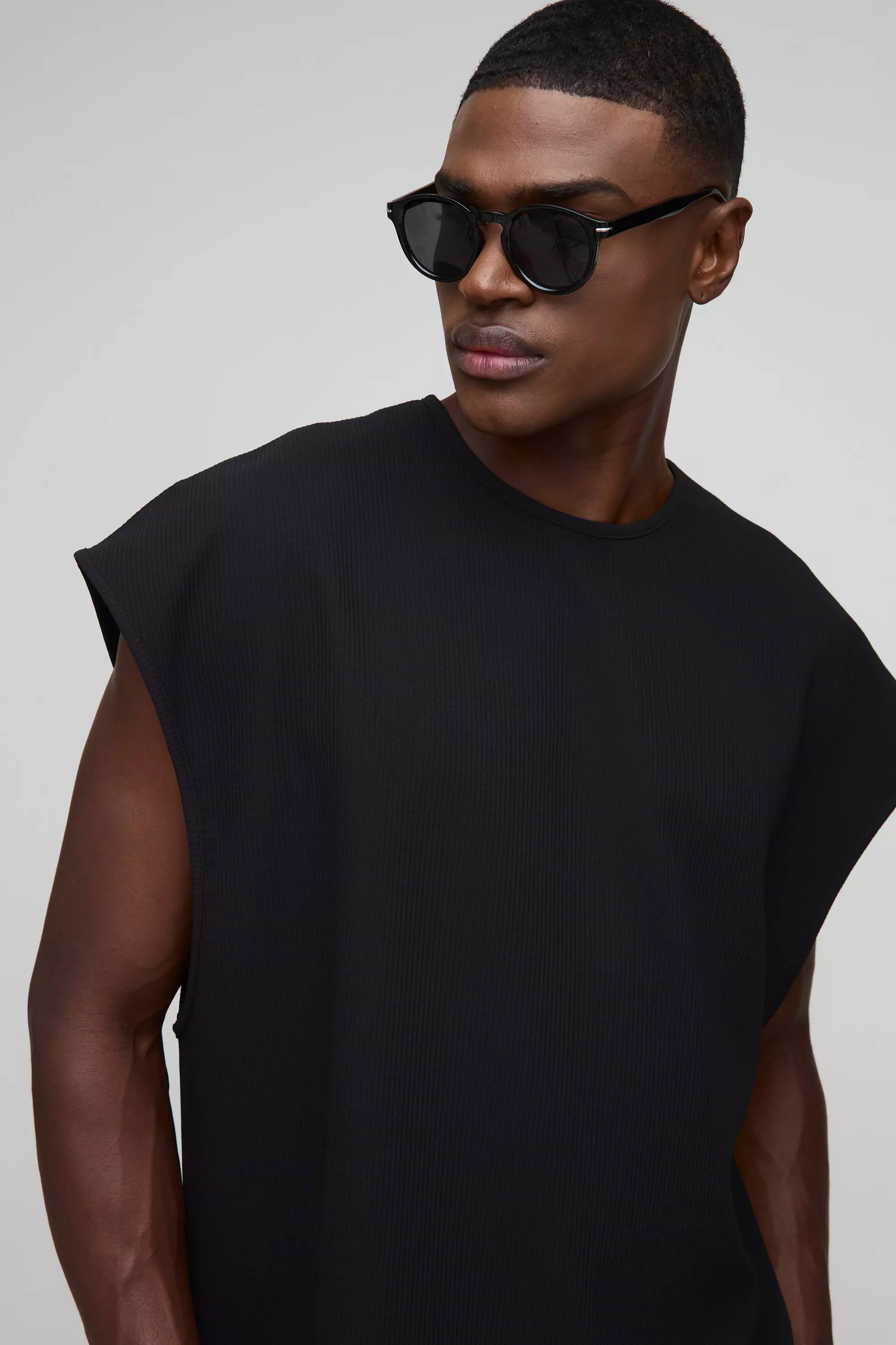 Kastiges Oversize Tanktop mit kurzen Ärmeln, Black alternatives Bild