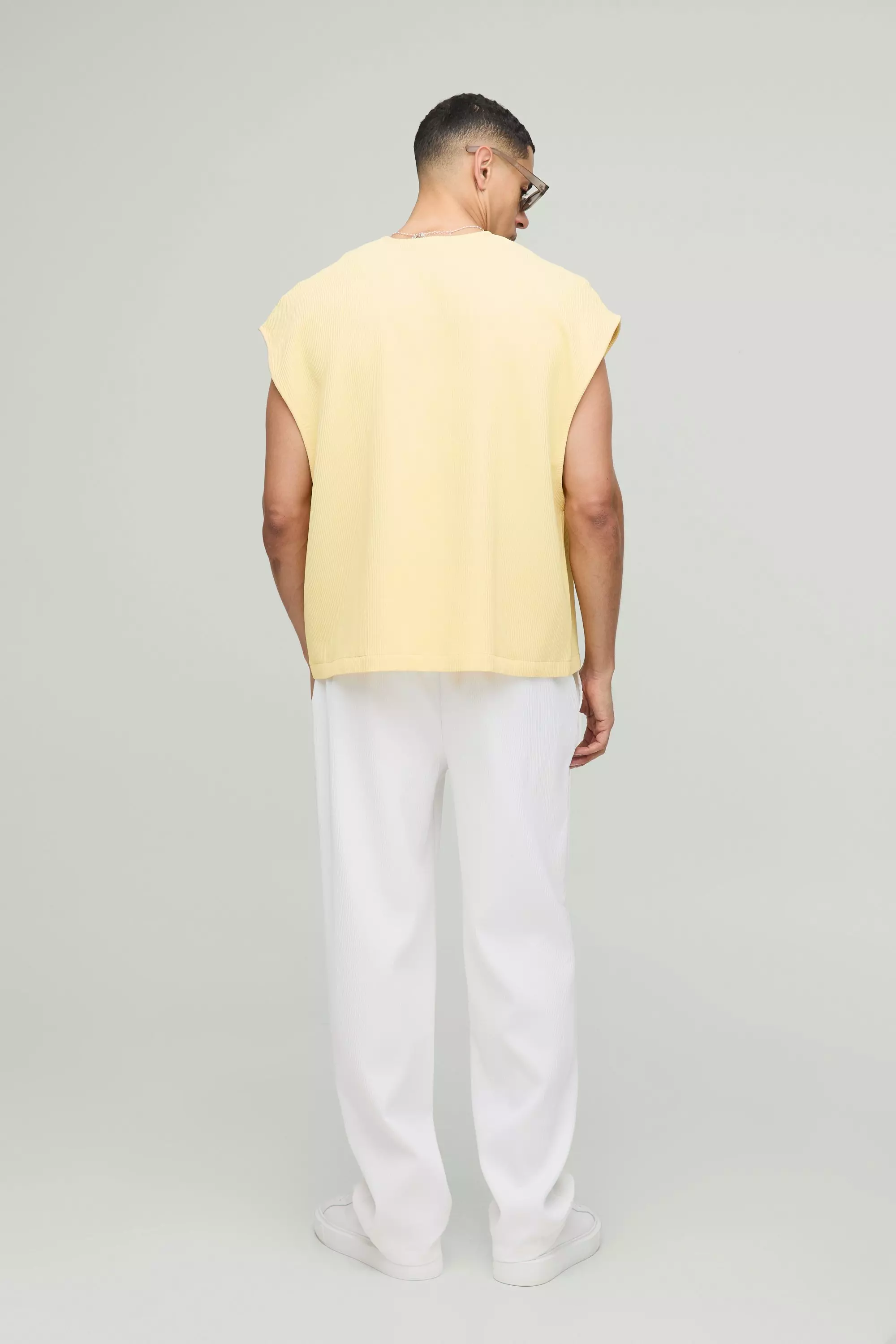 Oversized Boxy Pleated Cap Sleeve Tank | boohooMAN USA
