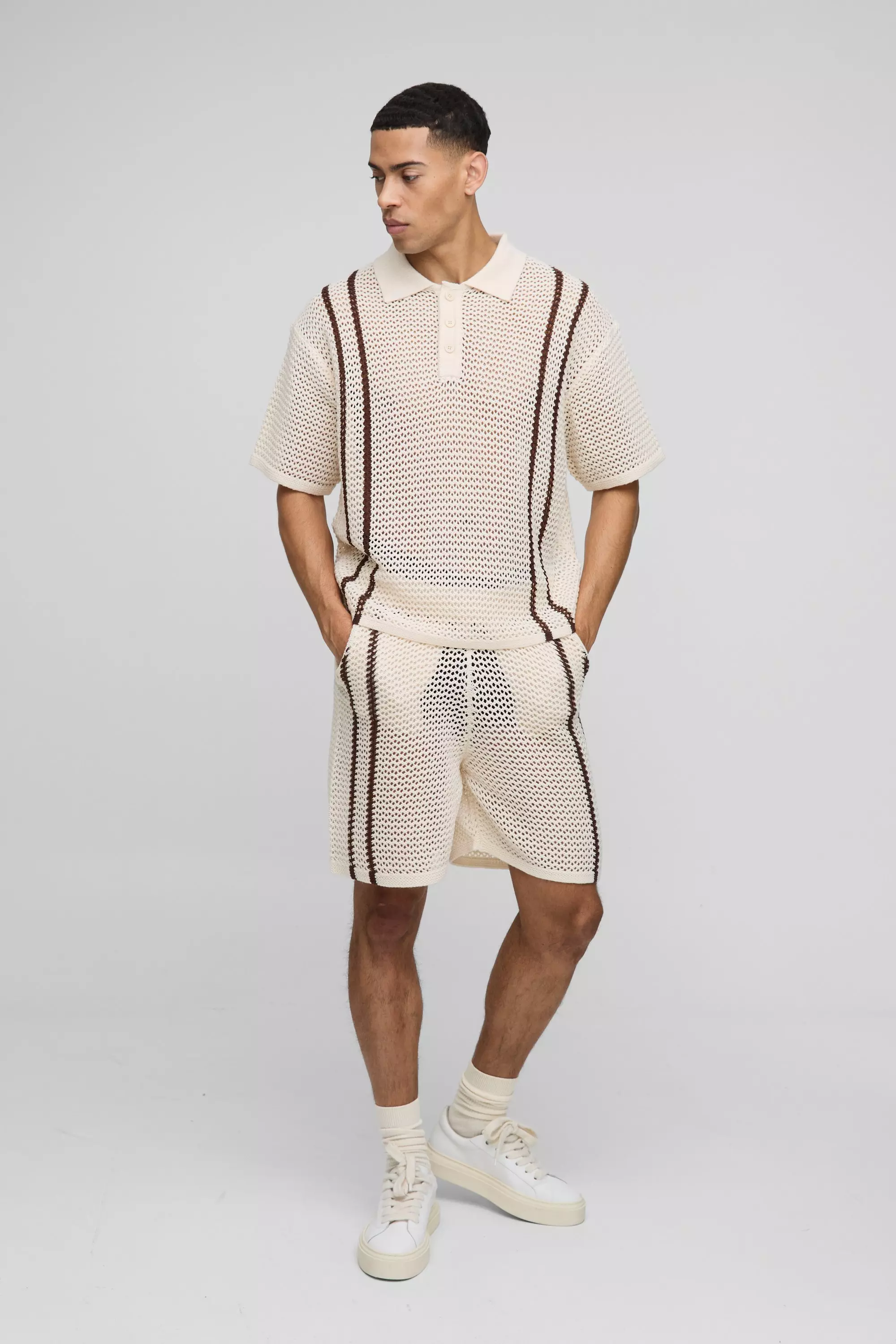 Kastiges gestreiftes Poloshirt und Shorts, Ecru alternatives Bild