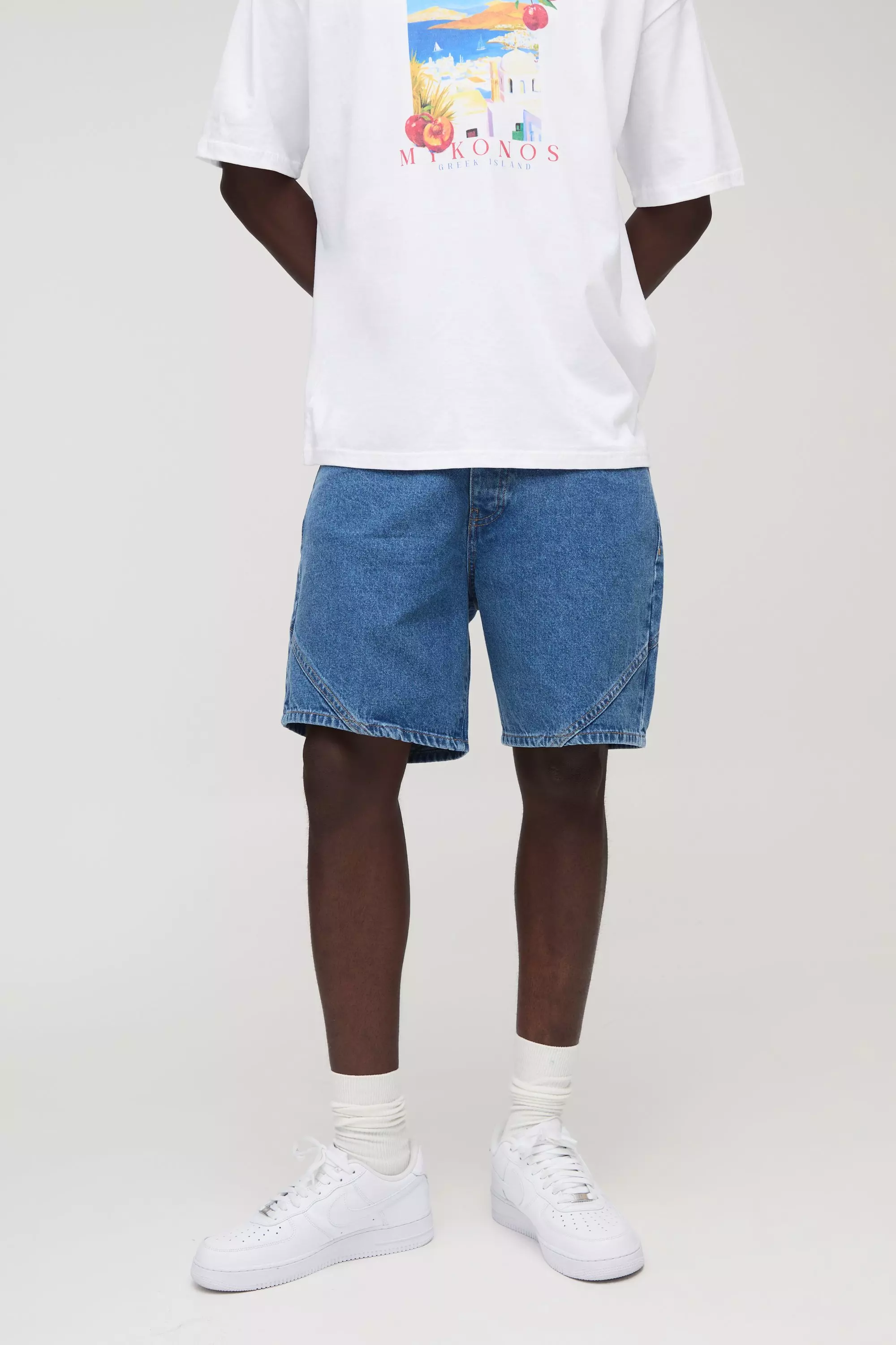 Mid blue Relaxed Fit Panelled Washed Denim Shorts alternative image