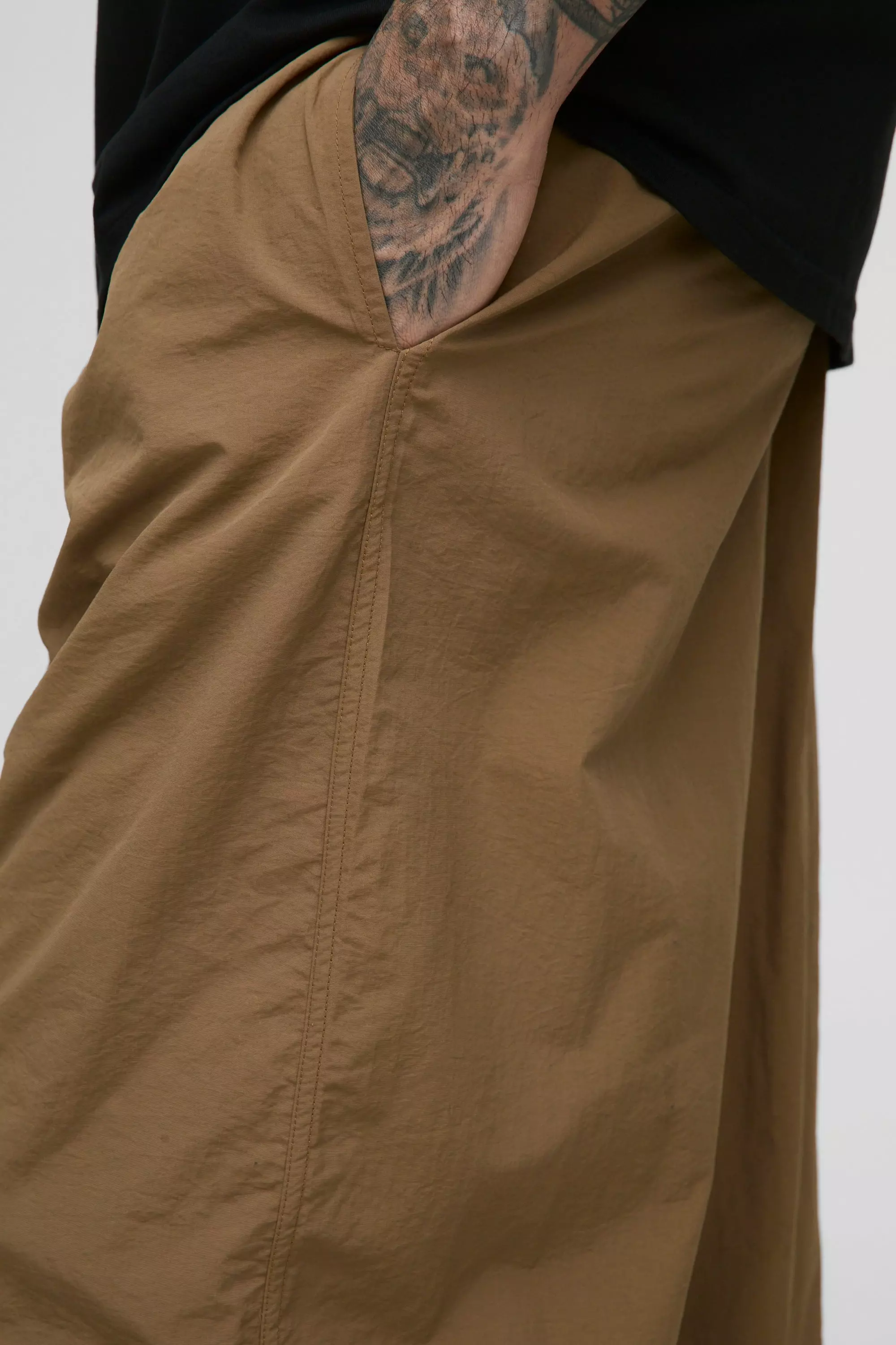 Tall Drawcord Waist Pleat Knee Parachute Pants | boohooMAN USA