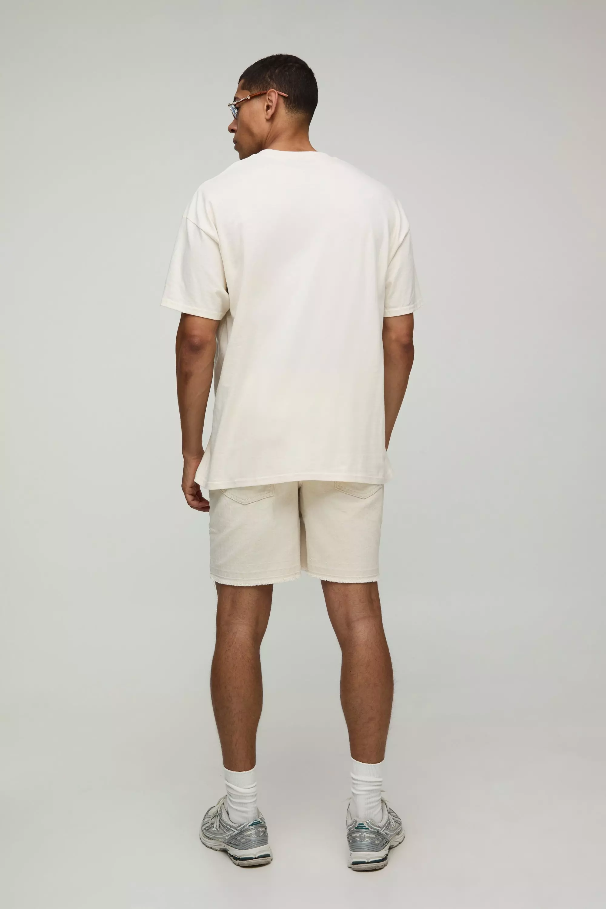 Relaxed Herringbone Twill Carpenter Shorts | boohooMAN USA