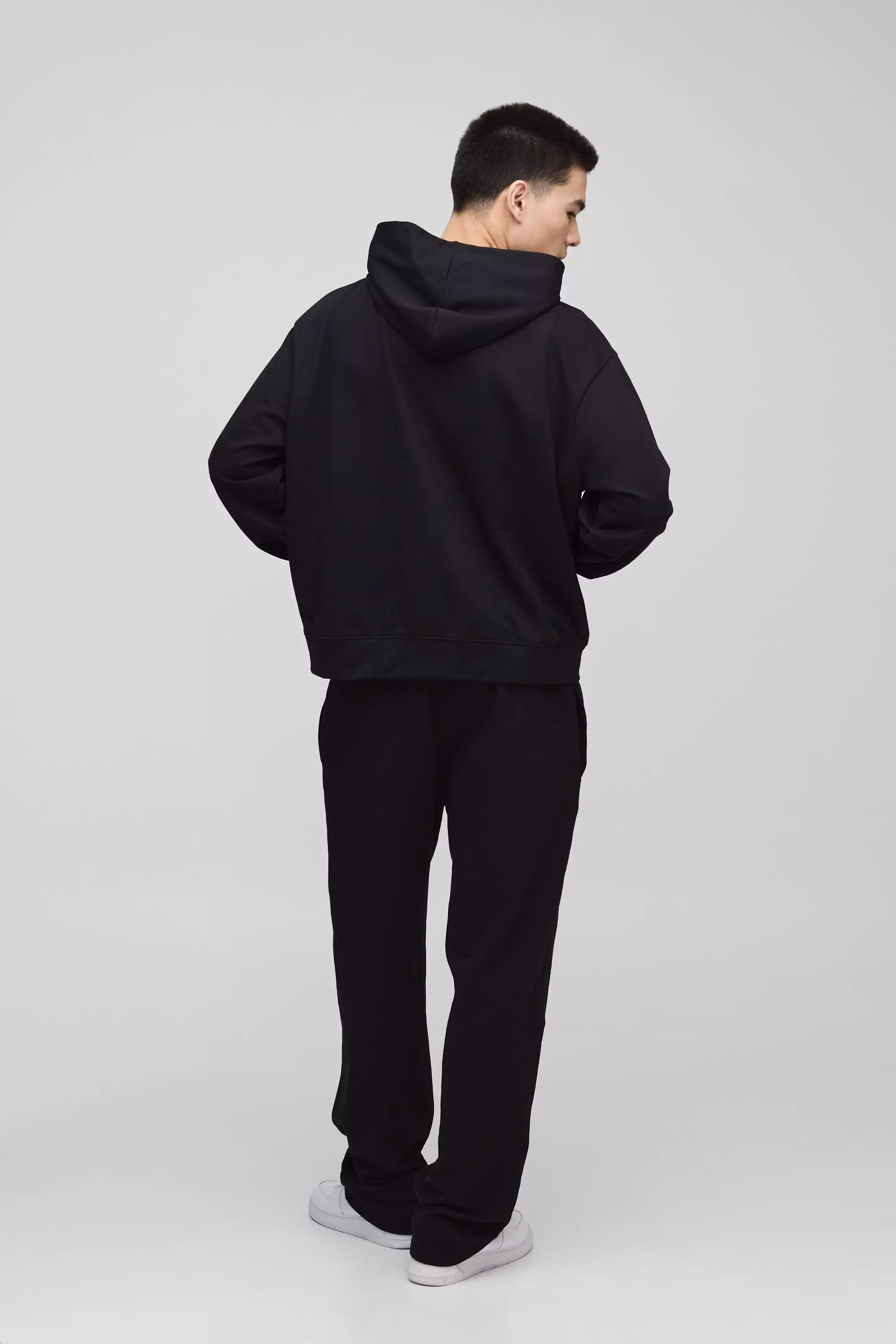 Baggy Fit Basic Lightweight Sweatpants | boohooMAN USA