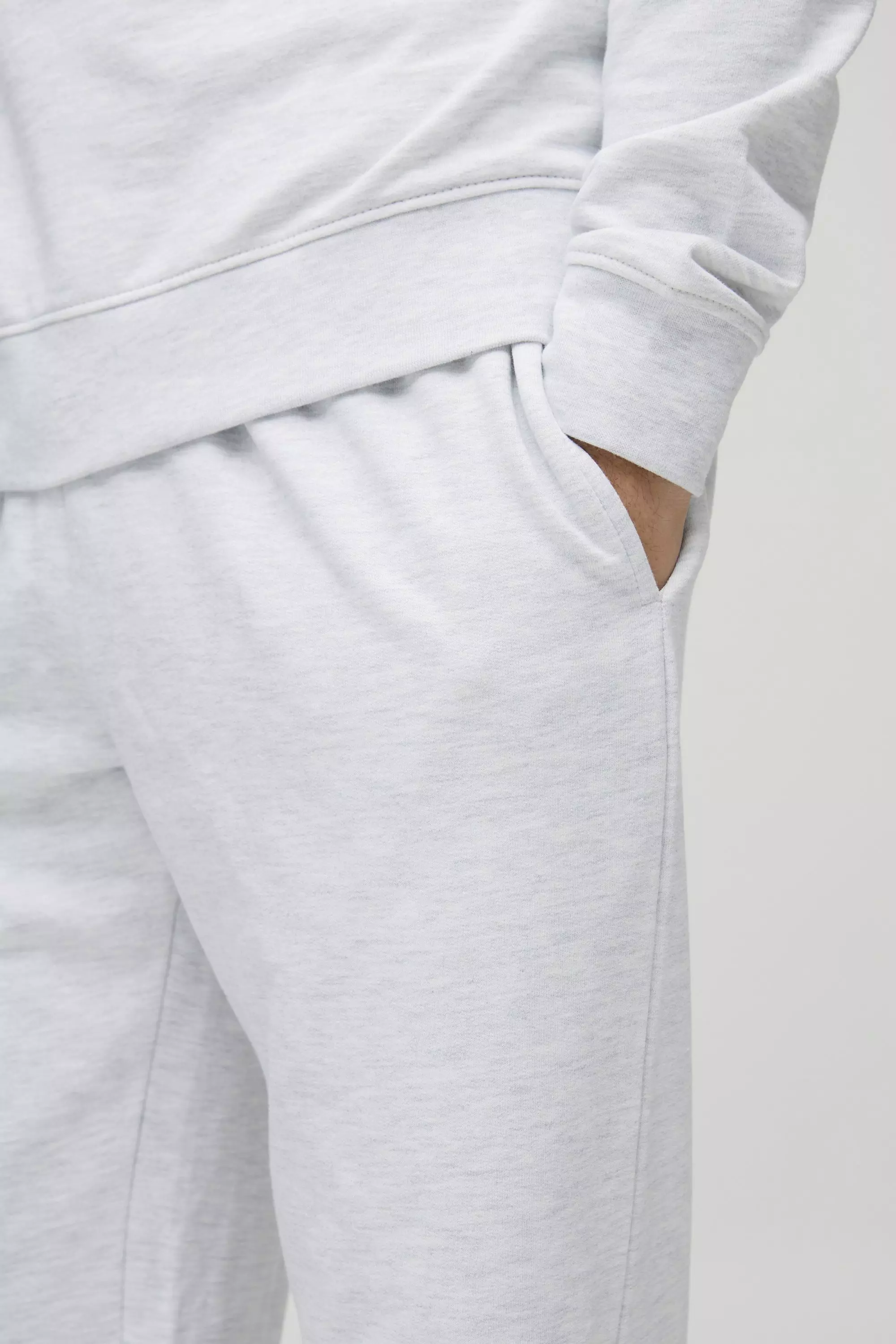 260GSM Loopback Basic Straight Fit Sweatpants | boohooMAN USA