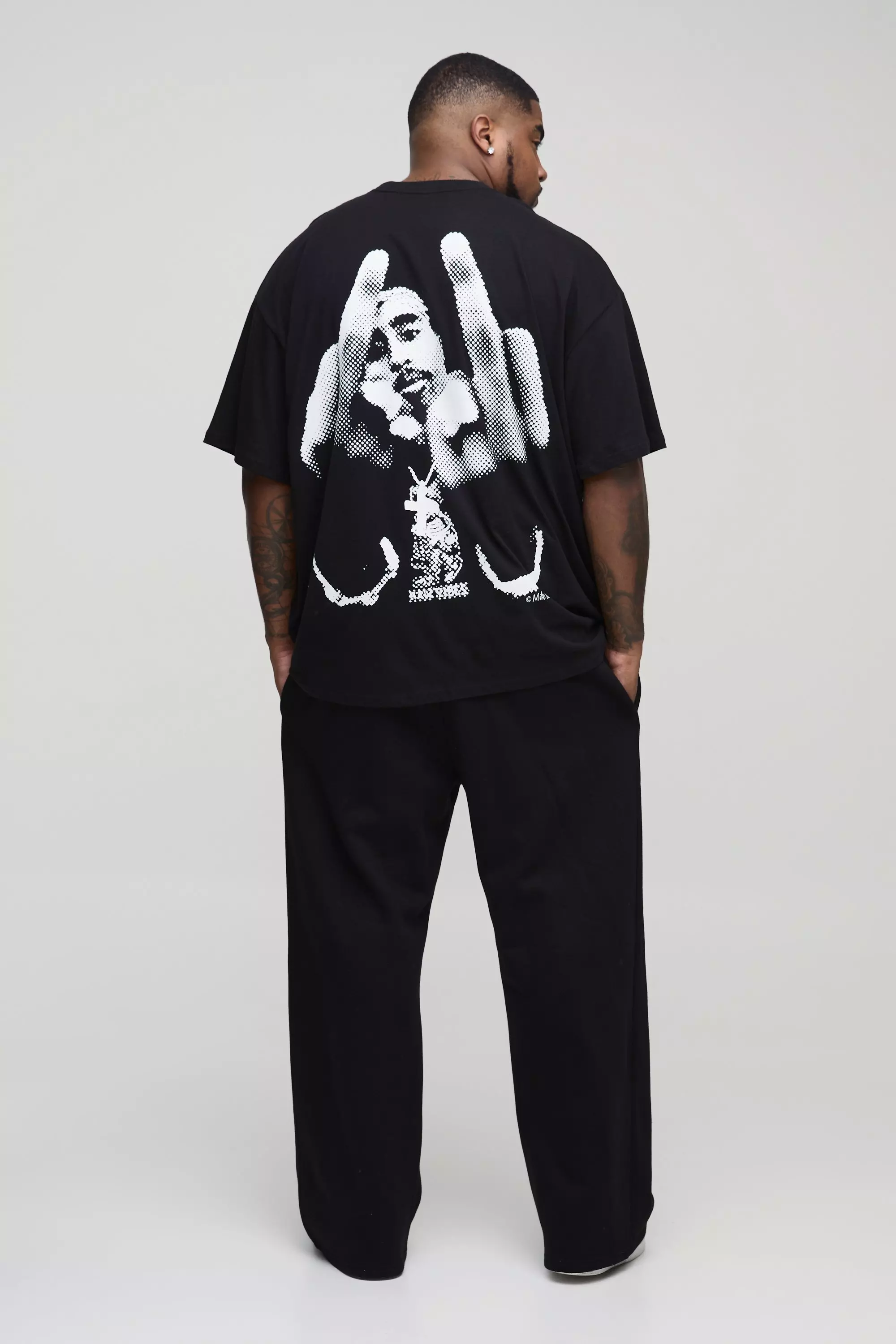 Black Plus Oversized Tupac License Print T-Shirt alternative image
