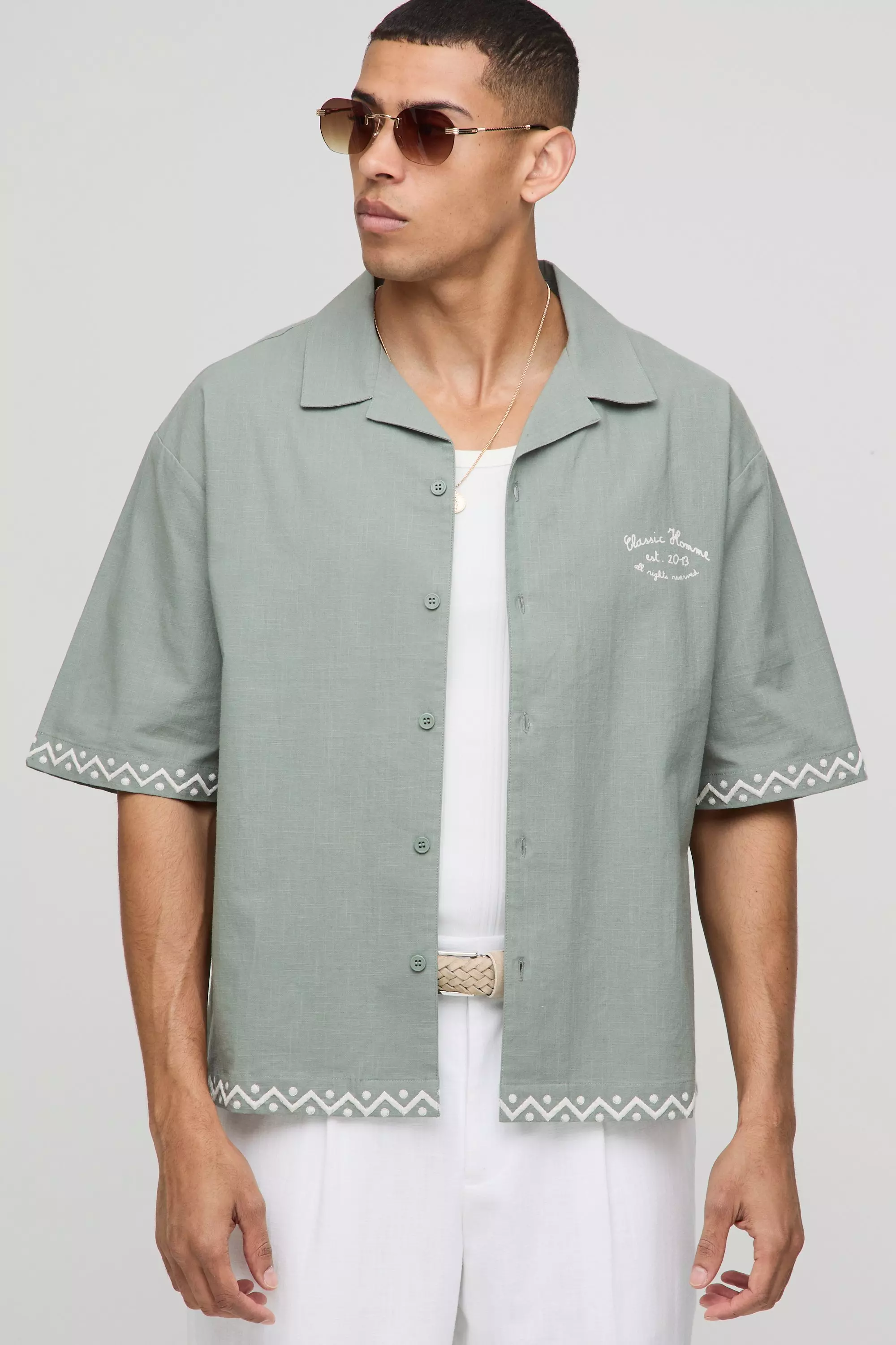 Besticktes Oversize Hemd in Leinenoptik, Khaki alternatives Bild